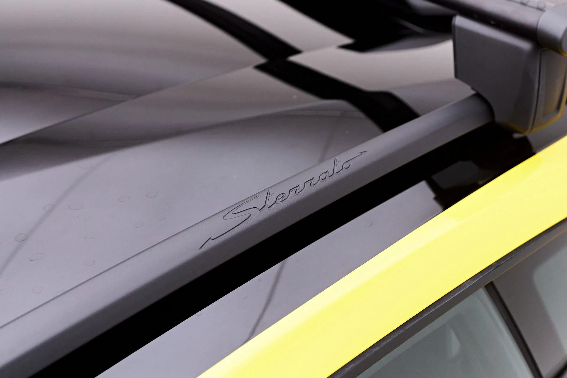 mph033_514459090_Used_2023_Lamborghini_Huracan_Sterrato_Base_1750900007_dc930ad947
