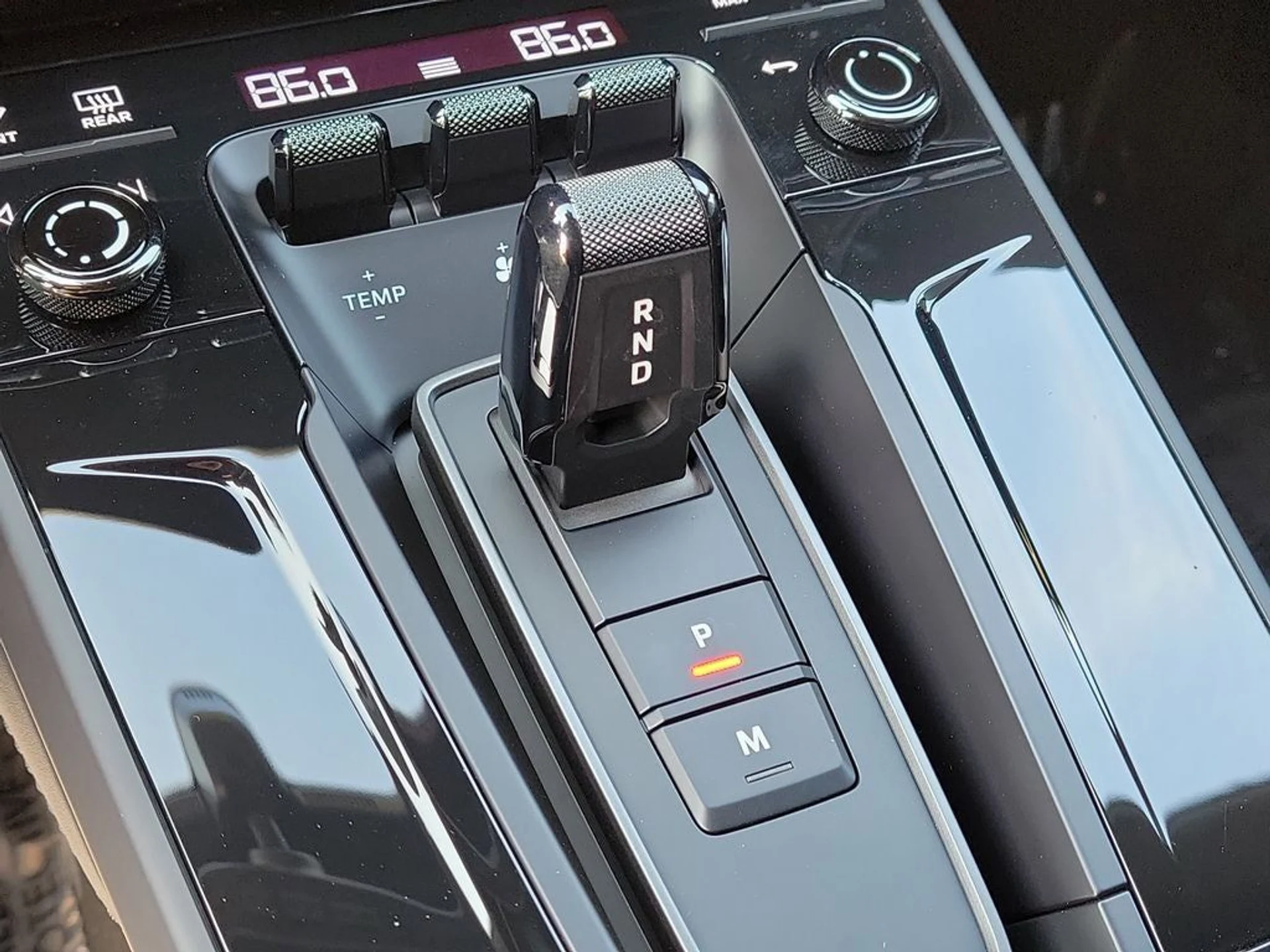 mph033_516173481_34_1093806fa7