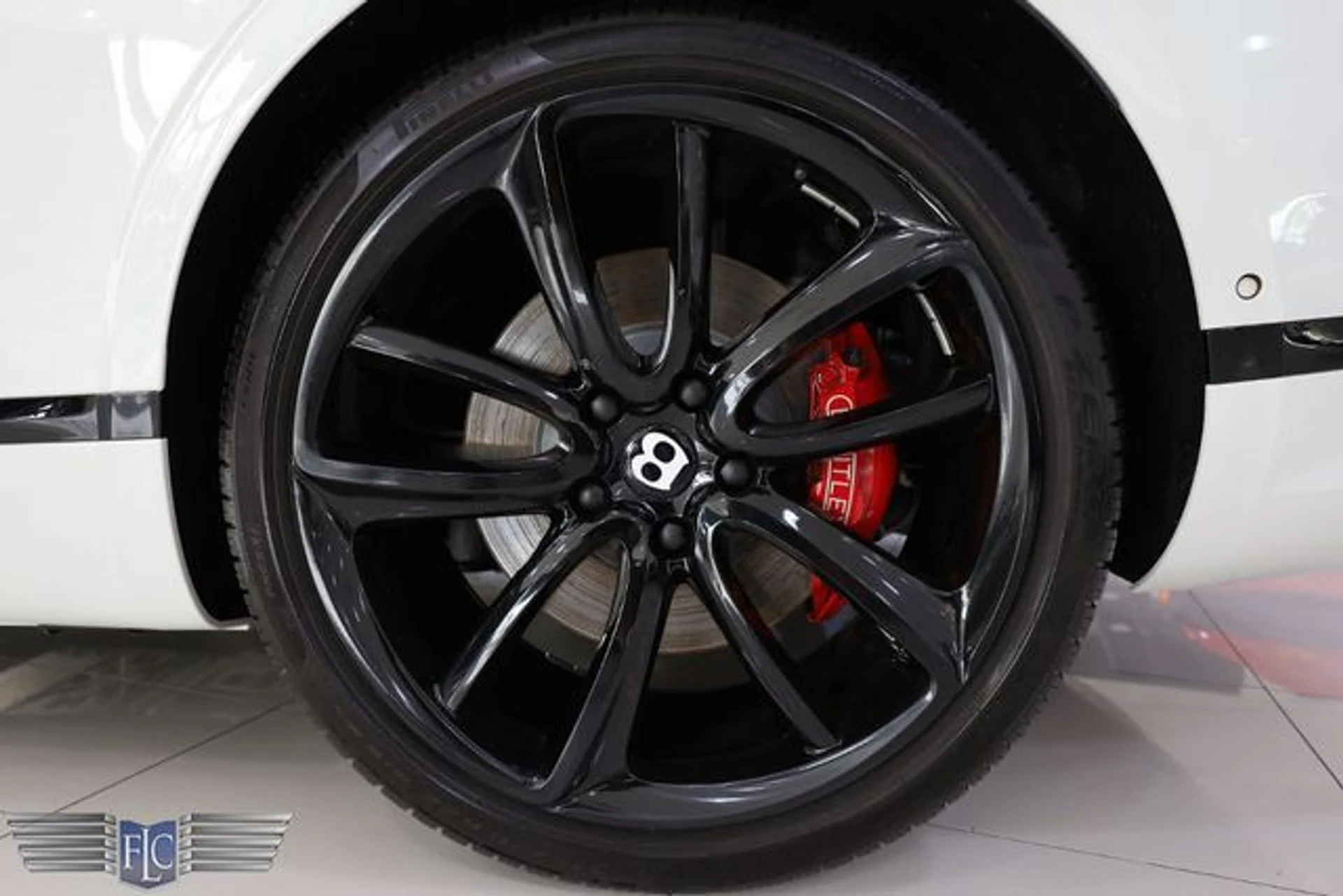 mph033_522187813_used_2022_bentley_continental_gtcv8mullinerconvertible_6305_22861831_38_640_397bdb0d6e