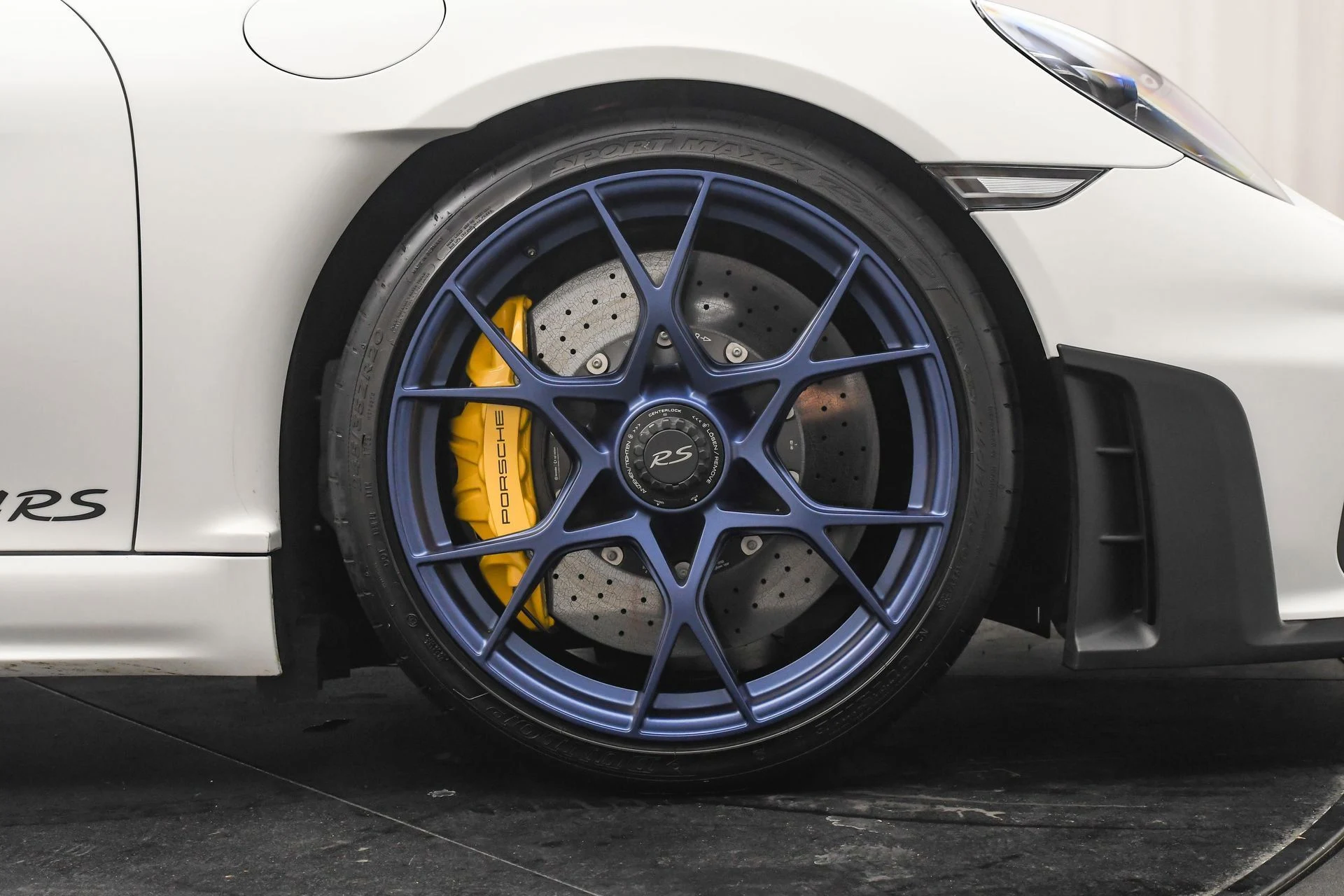 mph033_522723408_ea7e945e10c147329bfc9722b2d4985d_646c2af06a