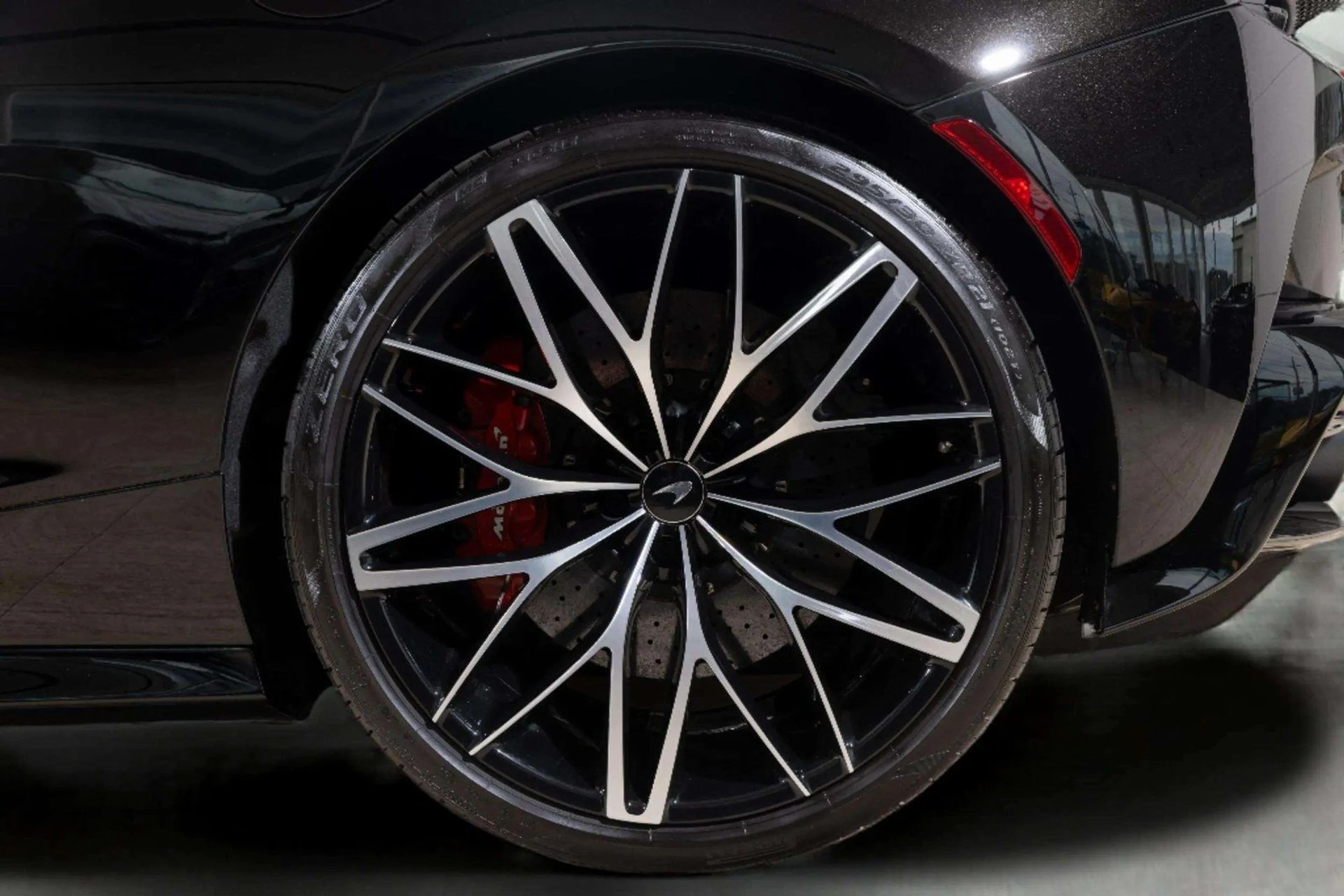 mph033_52791436_image_34_ca0c3c9543