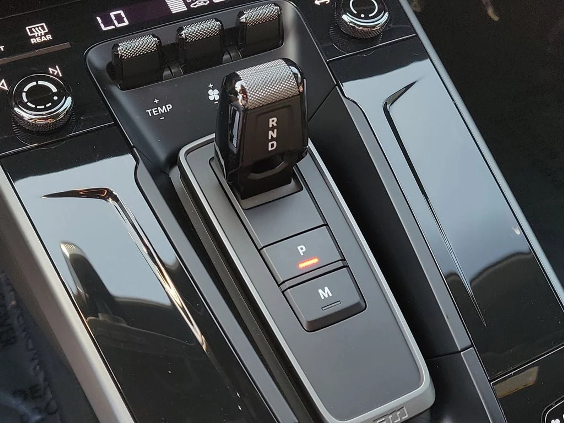 mph033_528101866_34_fb70c7db07