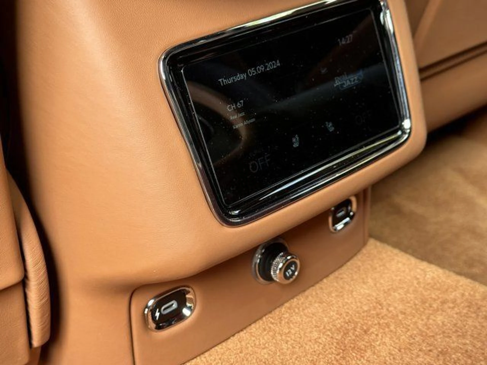 mph033_534256059_a71833631f4245eab2603755514f3640_4682cbc3b5