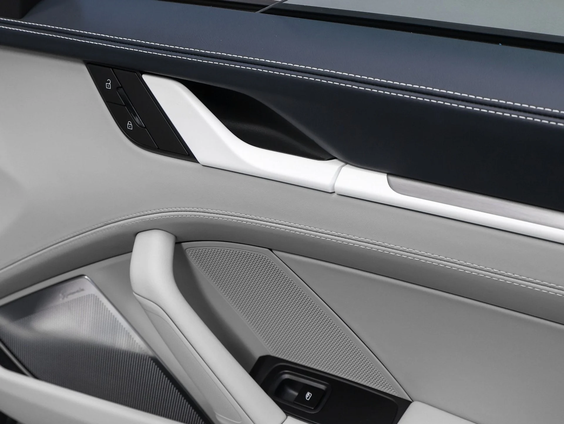 mph033_537969290_34_1daffd1e3e