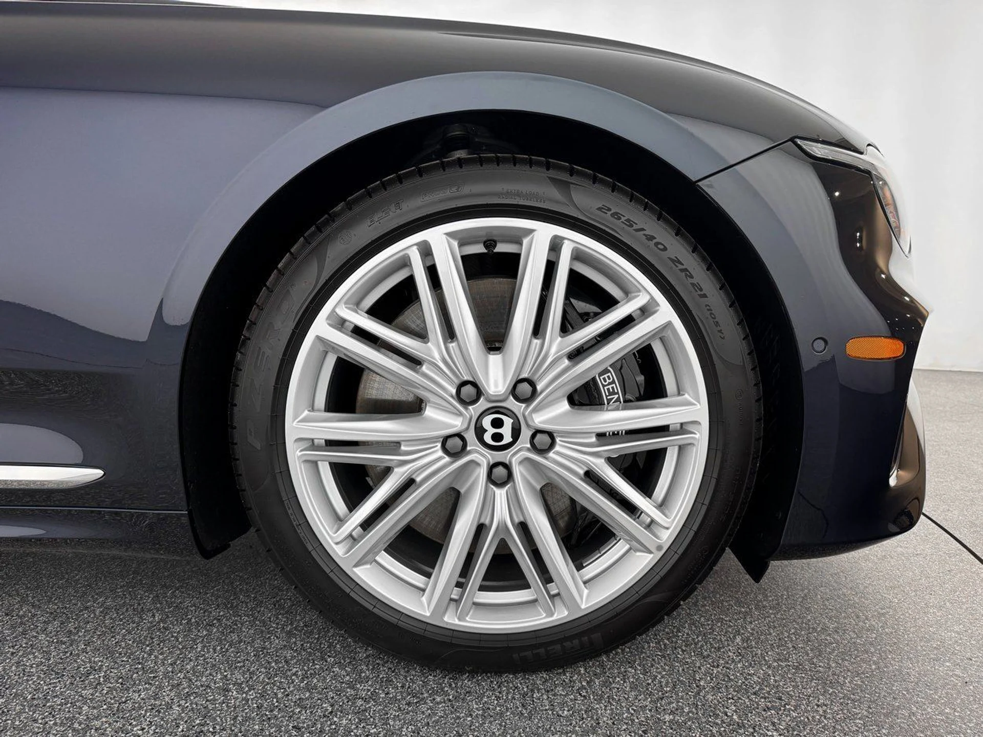 mph033_539229919_00570933ef0f3970878f62f1f8573cd7x_a852a4edfa