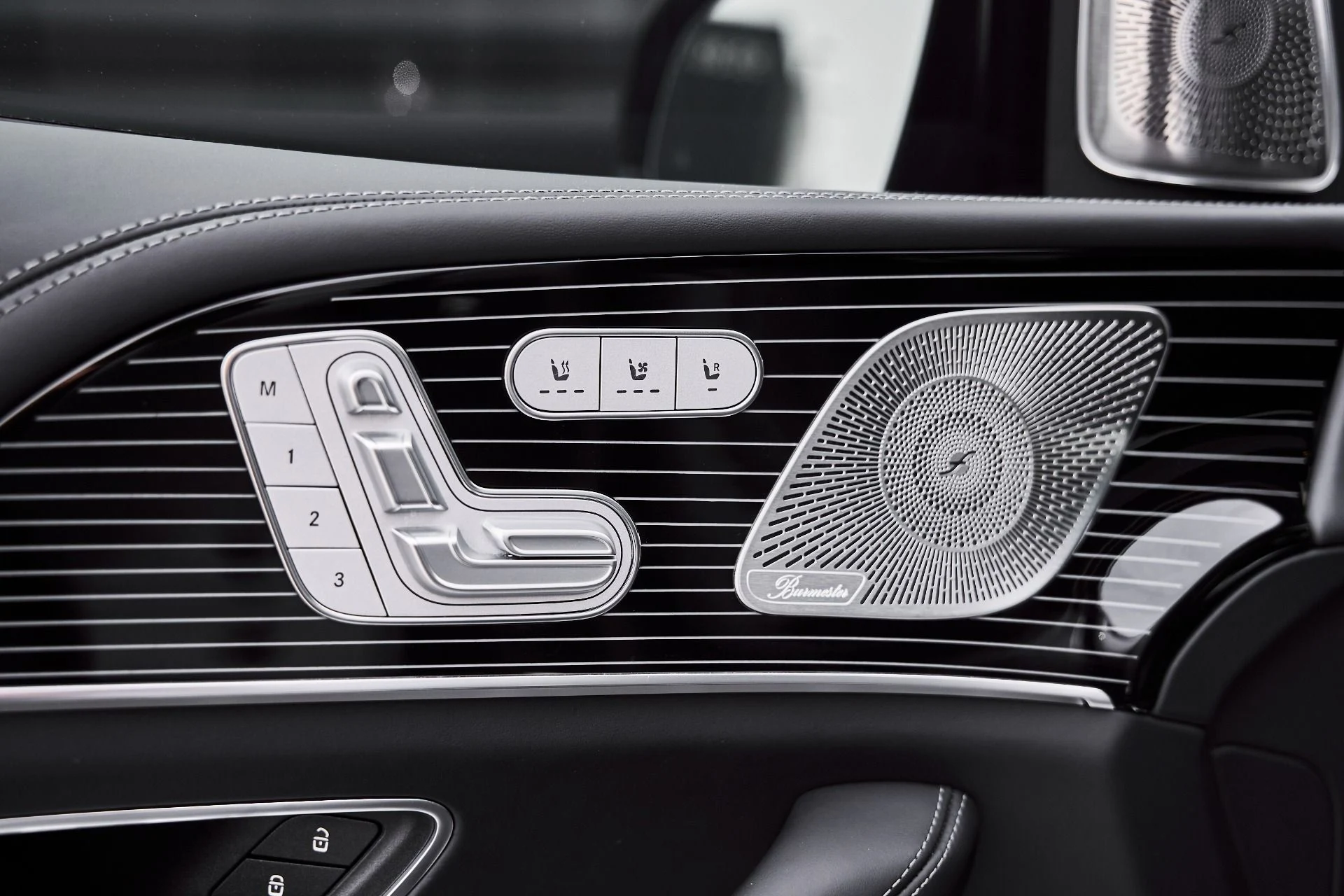 mph033_54276282_Used_2024_Mercedes_Benz_GLS_Maybach_GLS_600_1776550601_2fc79c29de