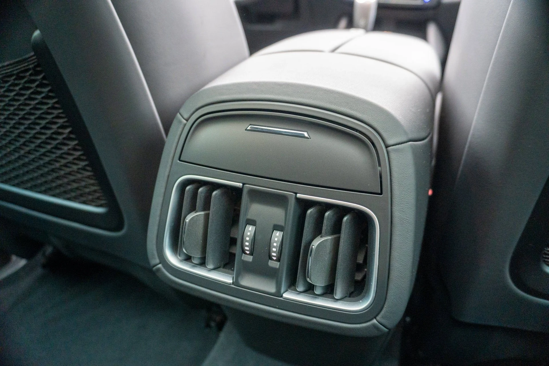 mph033_543185977_c24957dda5434802b2a7546ab524421d_e10b3c6794