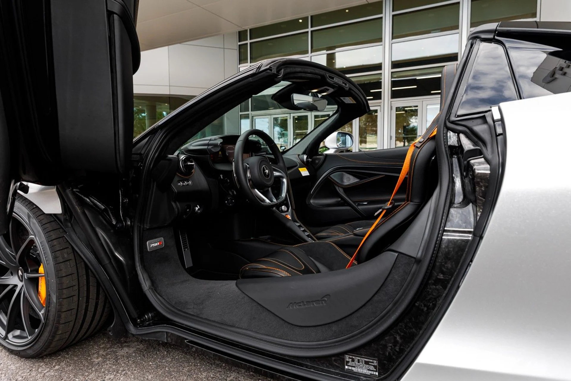 mph033_545065106_633_p34_l_1b63eac9cb