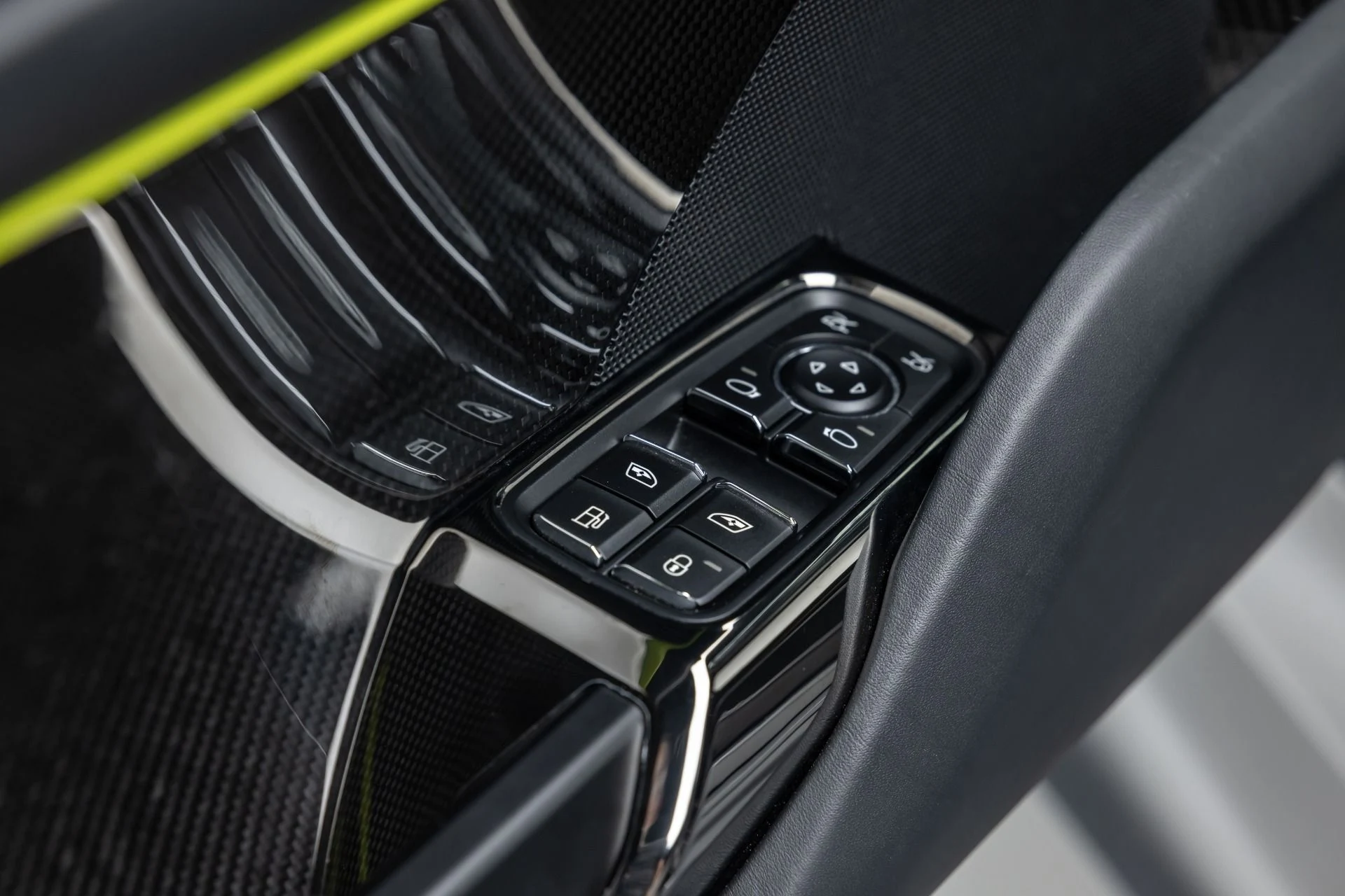 mph033_548723062_13429_p34_l_b400ab889c