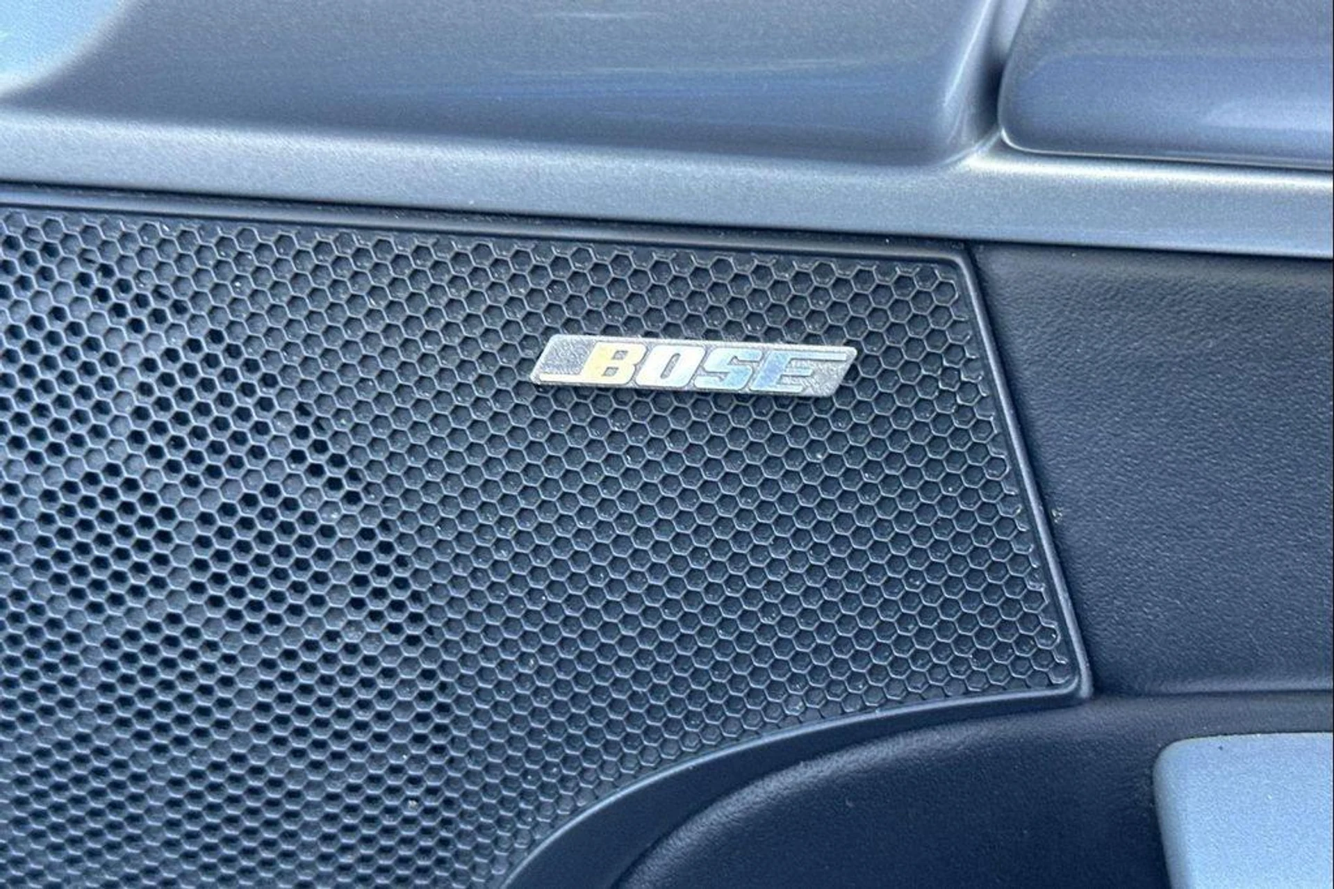 mph033_54893229_p_Pj_R375l_Ajk_Rbjk_UAR_Pi_ZHA_BU_3115c83c0b