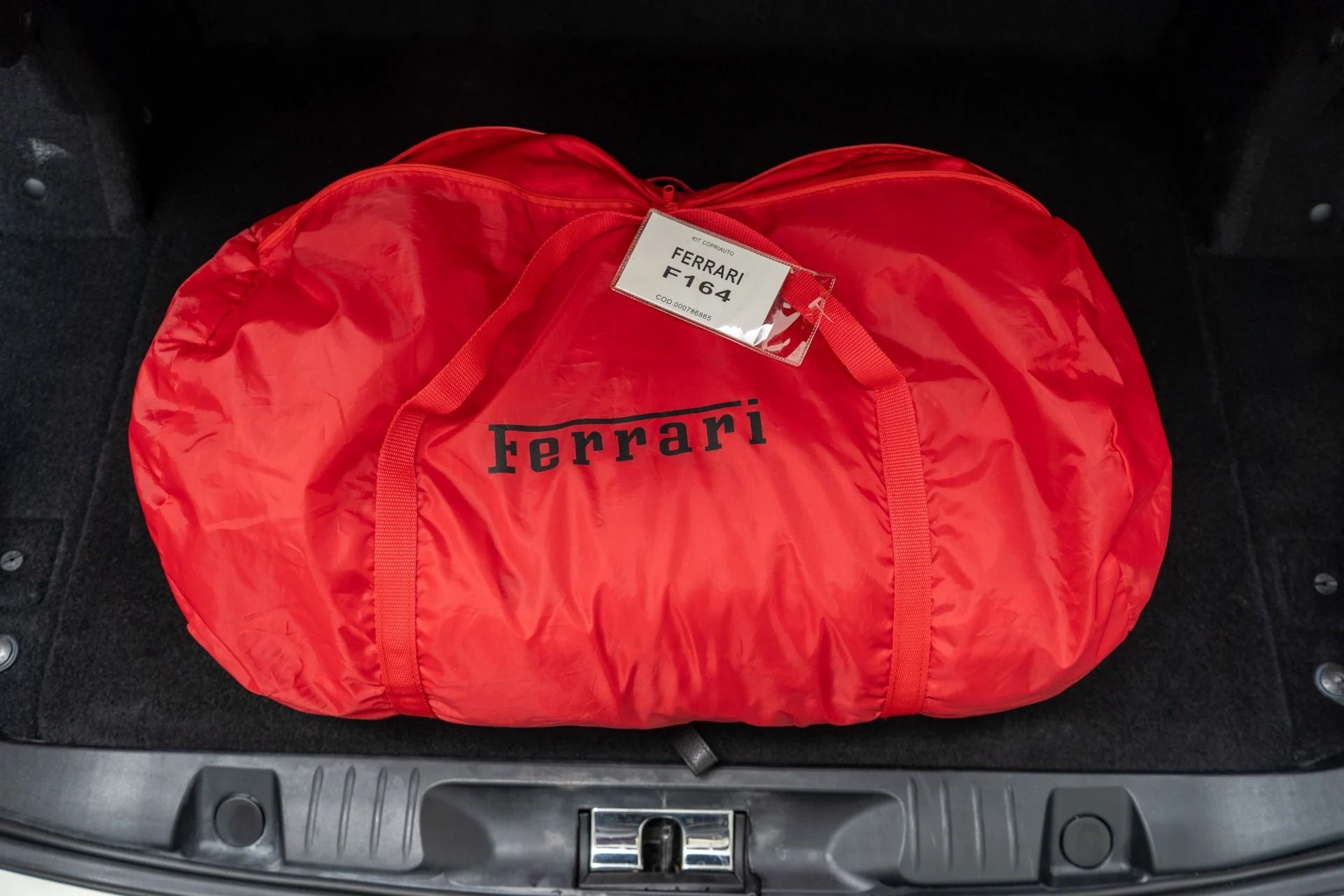mph033_550308047_Used_2020_Ferrari_Portofino_1759327354_0f5ace41e5