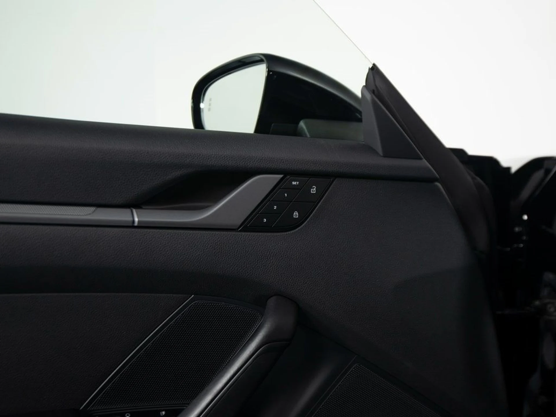 mph033_551464680_09afc625a7e2ad119f717748fc676fc2x_df14d1603a