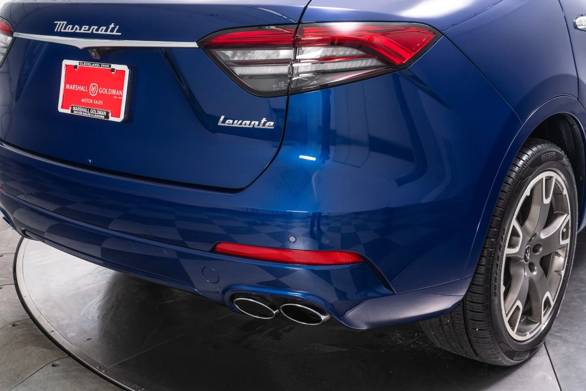 mph033_553068997_Used_2022_Maserati_Levante_GT_1756225683_9a4b6bf6ad