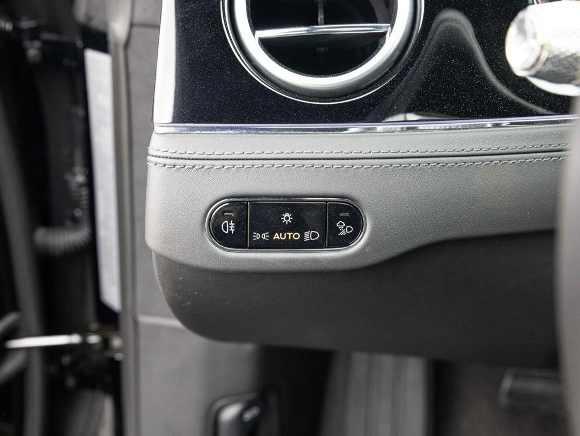 mph033_557798431_502891109_69c2b08e0101ed4b1a208276_21b0c74e7e