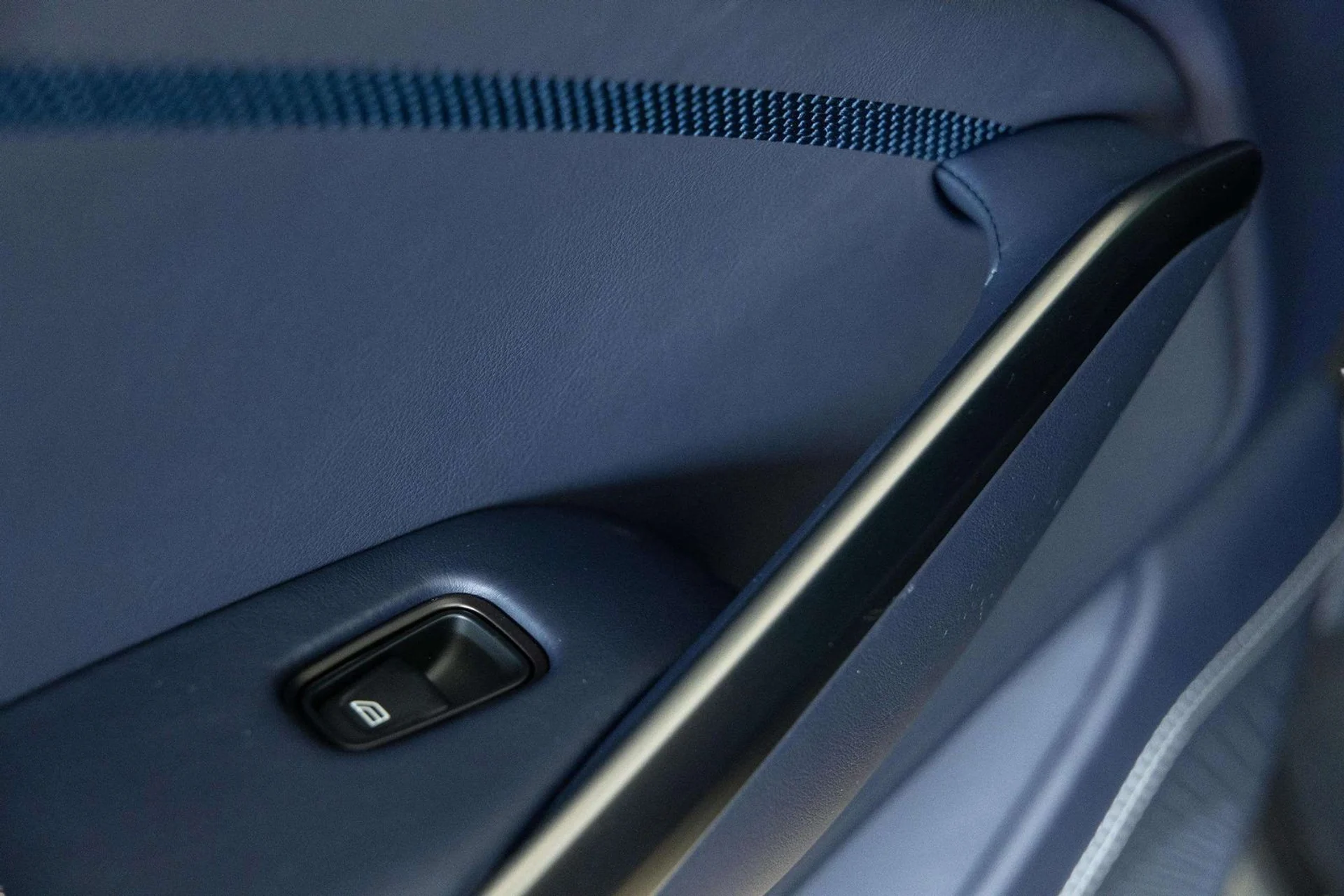 mph033_564300249_a87d3b9a_3445_4cf6_879b_0e7617e32459_e4e952bfcc