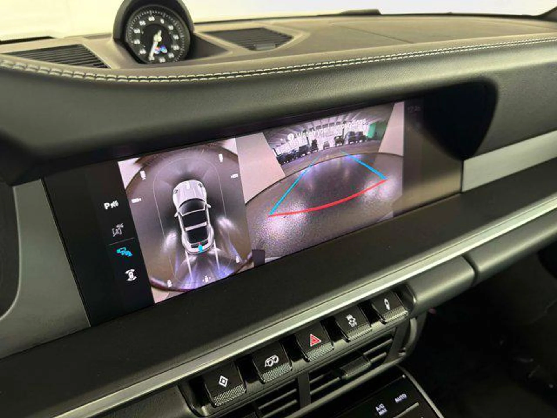 mph033_564526633_ap_YO_Wu_U_Nq_Z_L3gubstau_V2x_Cv_A_62a2a2bd97