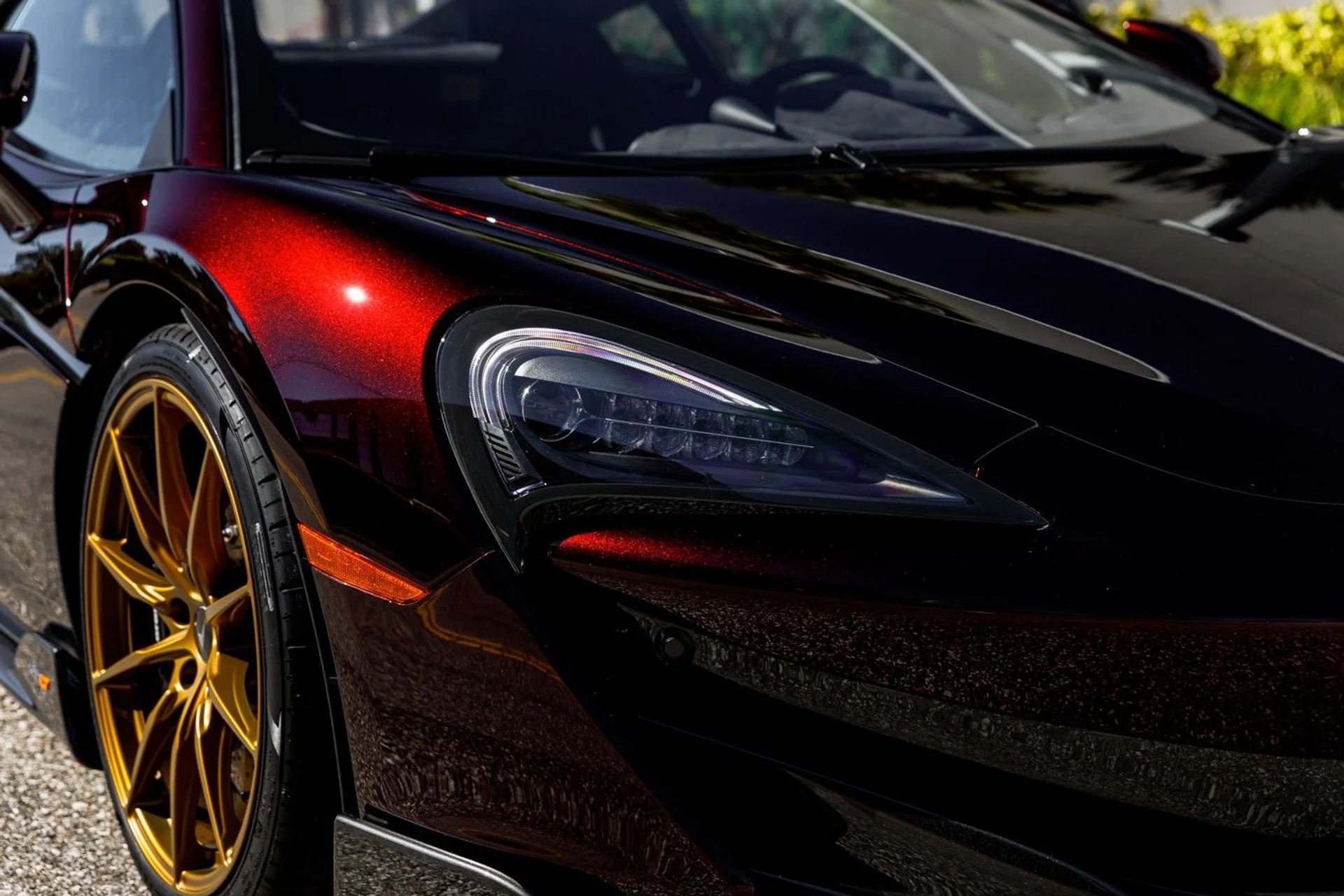 mph033_566778638_615_p34_l_0851499215