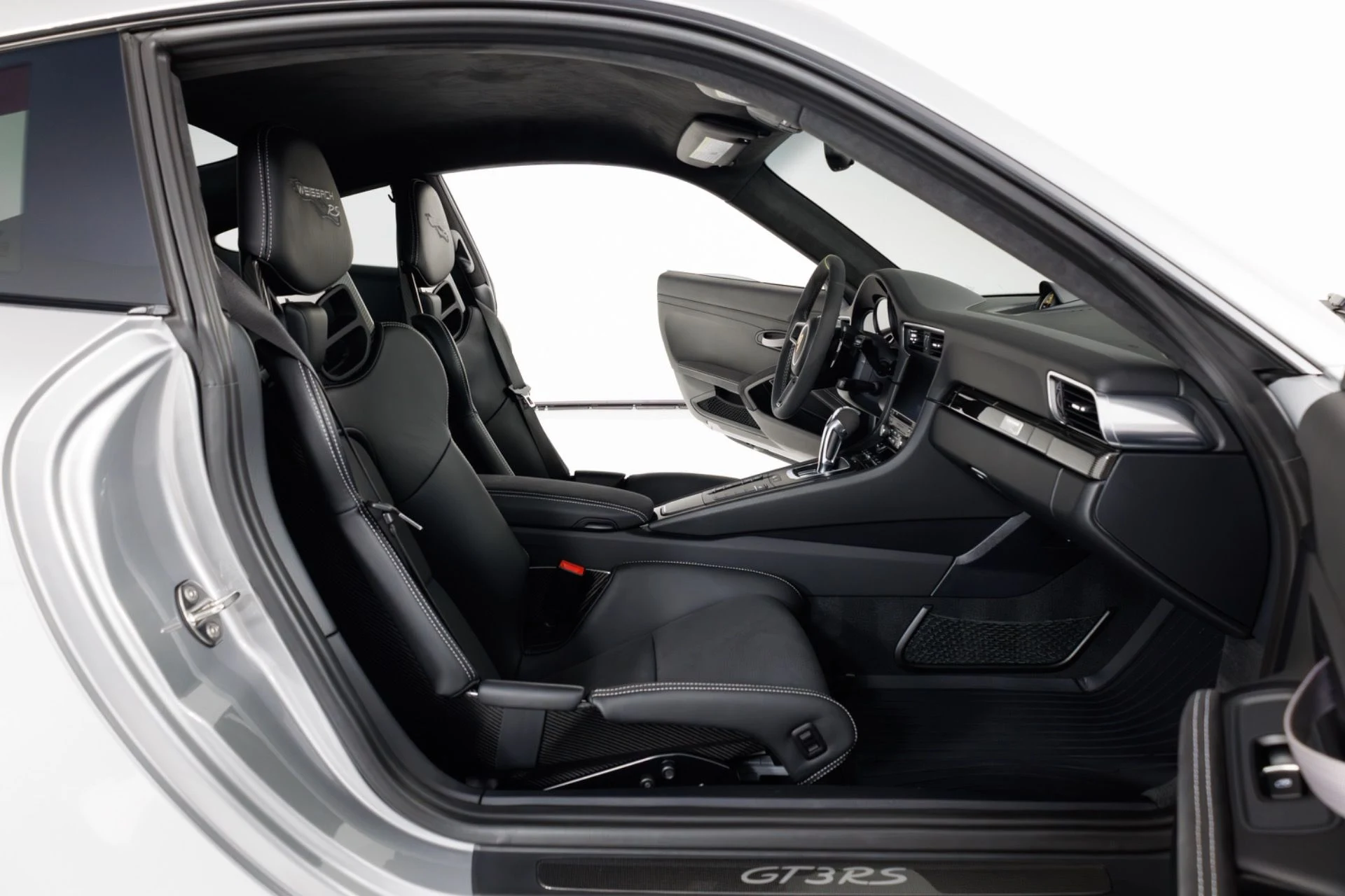 mph033_574237344_Used_2019_Porsche_911_GT_3_RS_1778792364_29c293f861