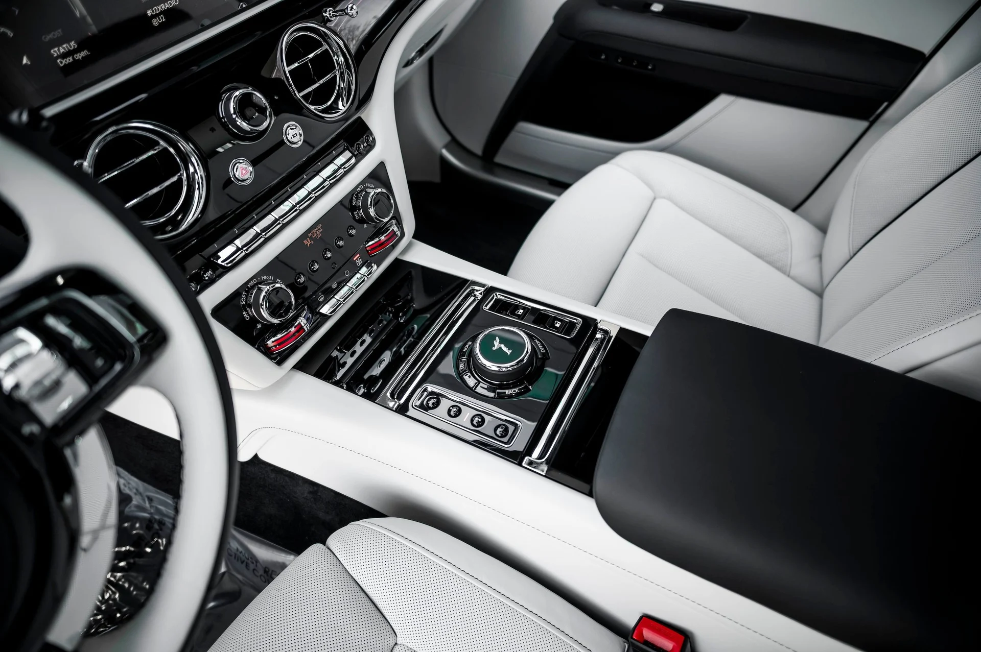 mph033_57507468_ccf0286daa03457ab9a0cd04a0fefe3d_aed39ebb14