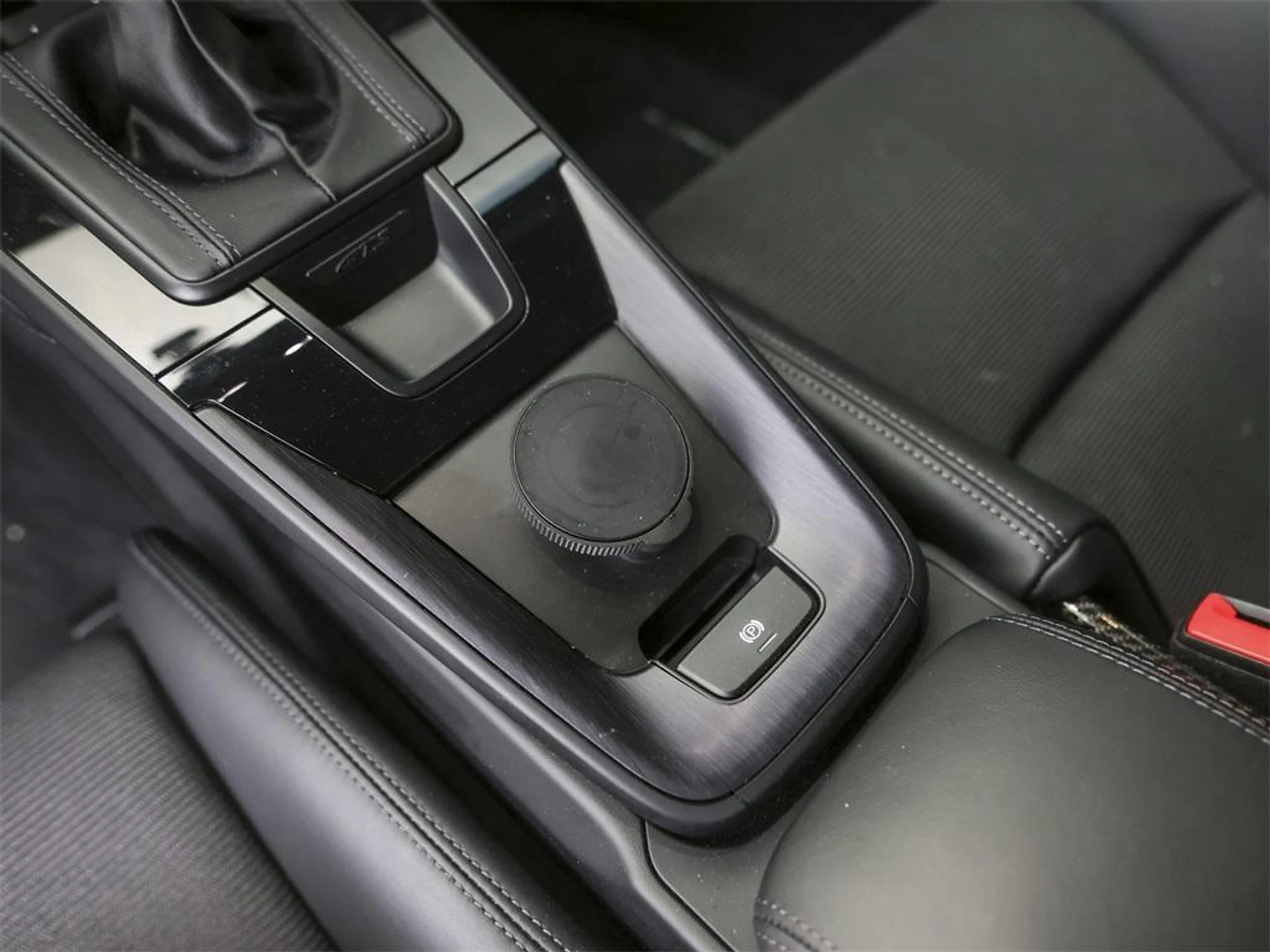 mph033_575130264_c_A8_RSJU_Hw2_PB_Xha_Sk7_Ah_Op_o_Jtc_8d49236ff7