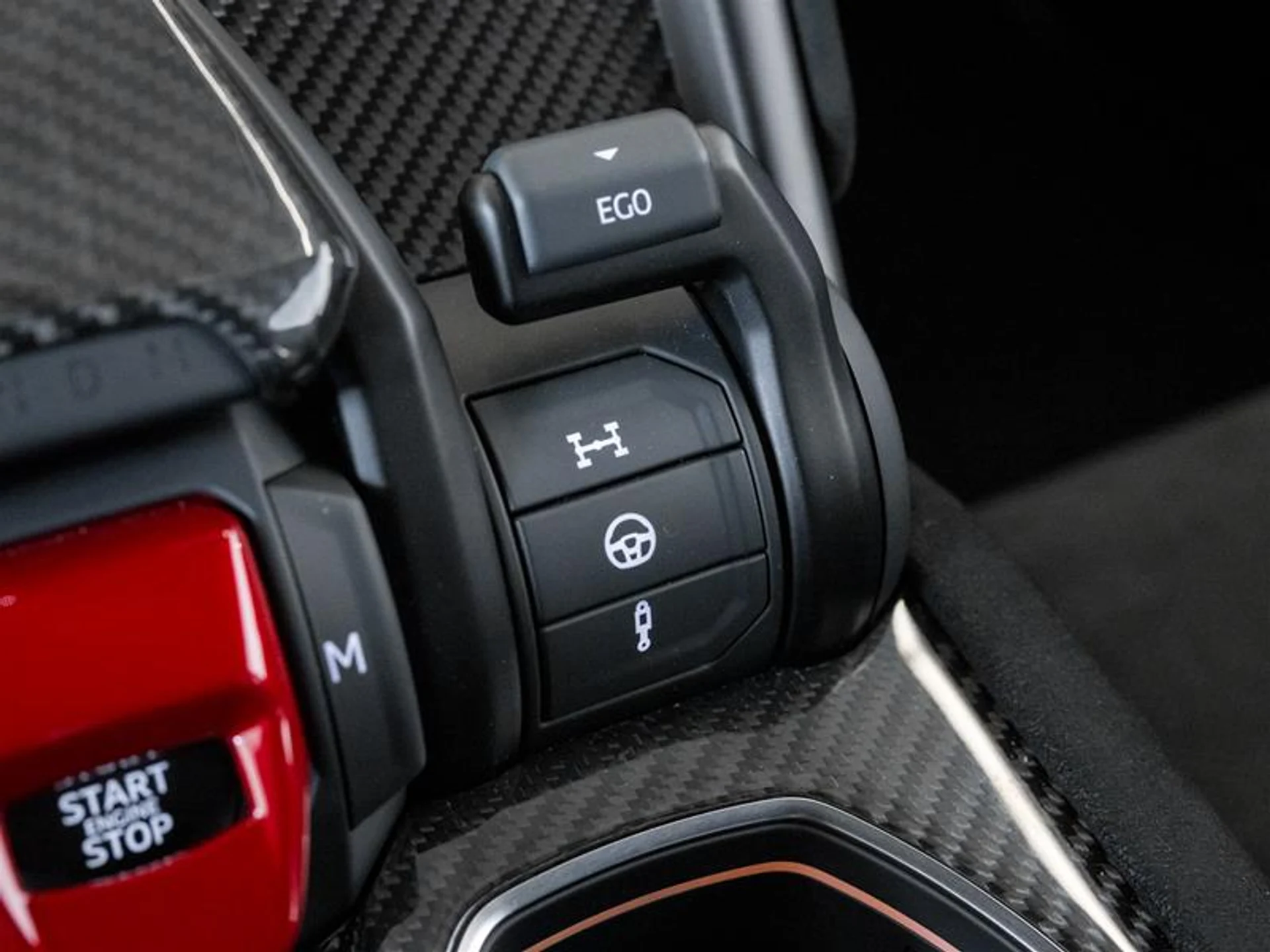 mph033_586838094_11790389_1607586295_b89df807de