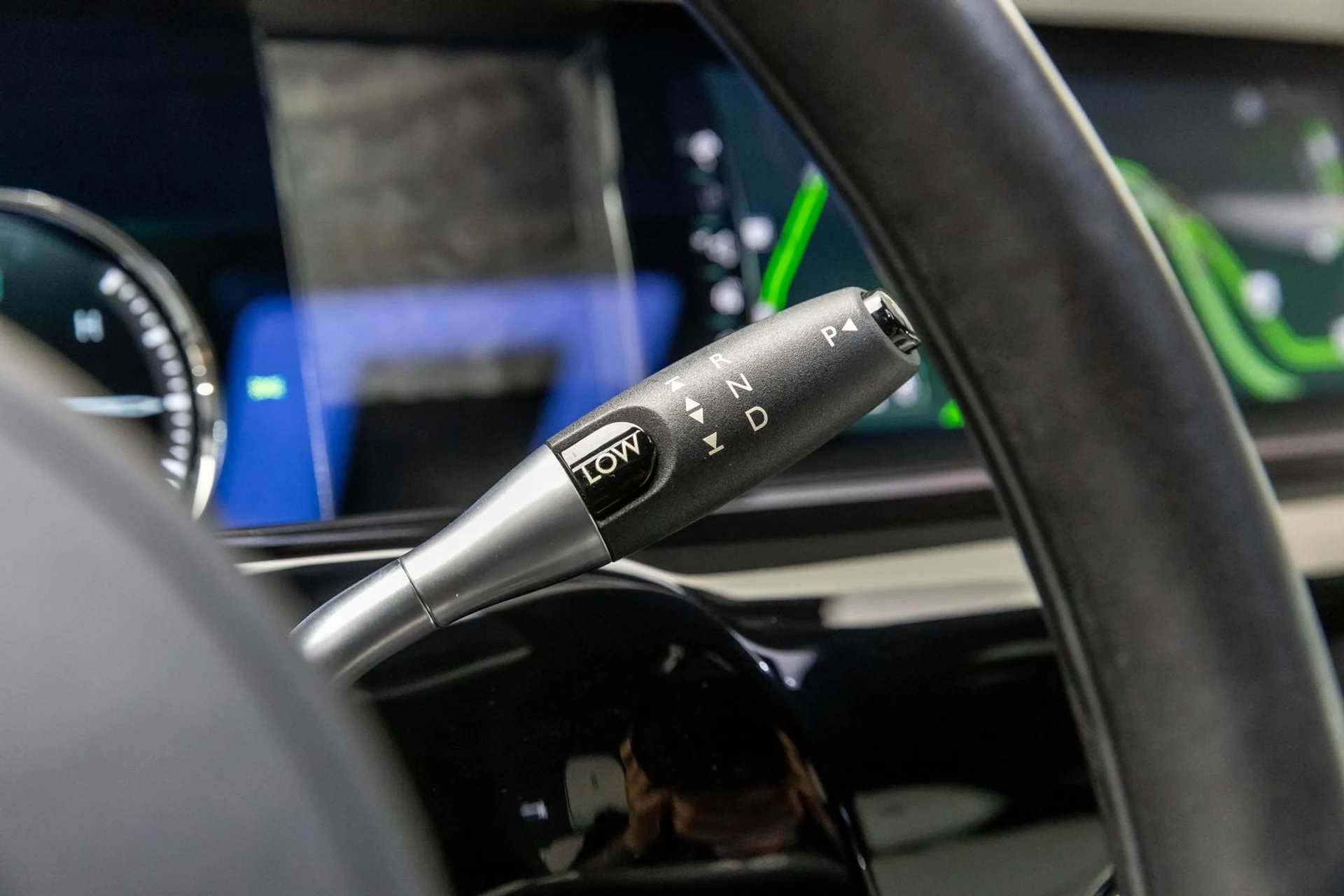 mph033_588034676_34_52ddfb3b82