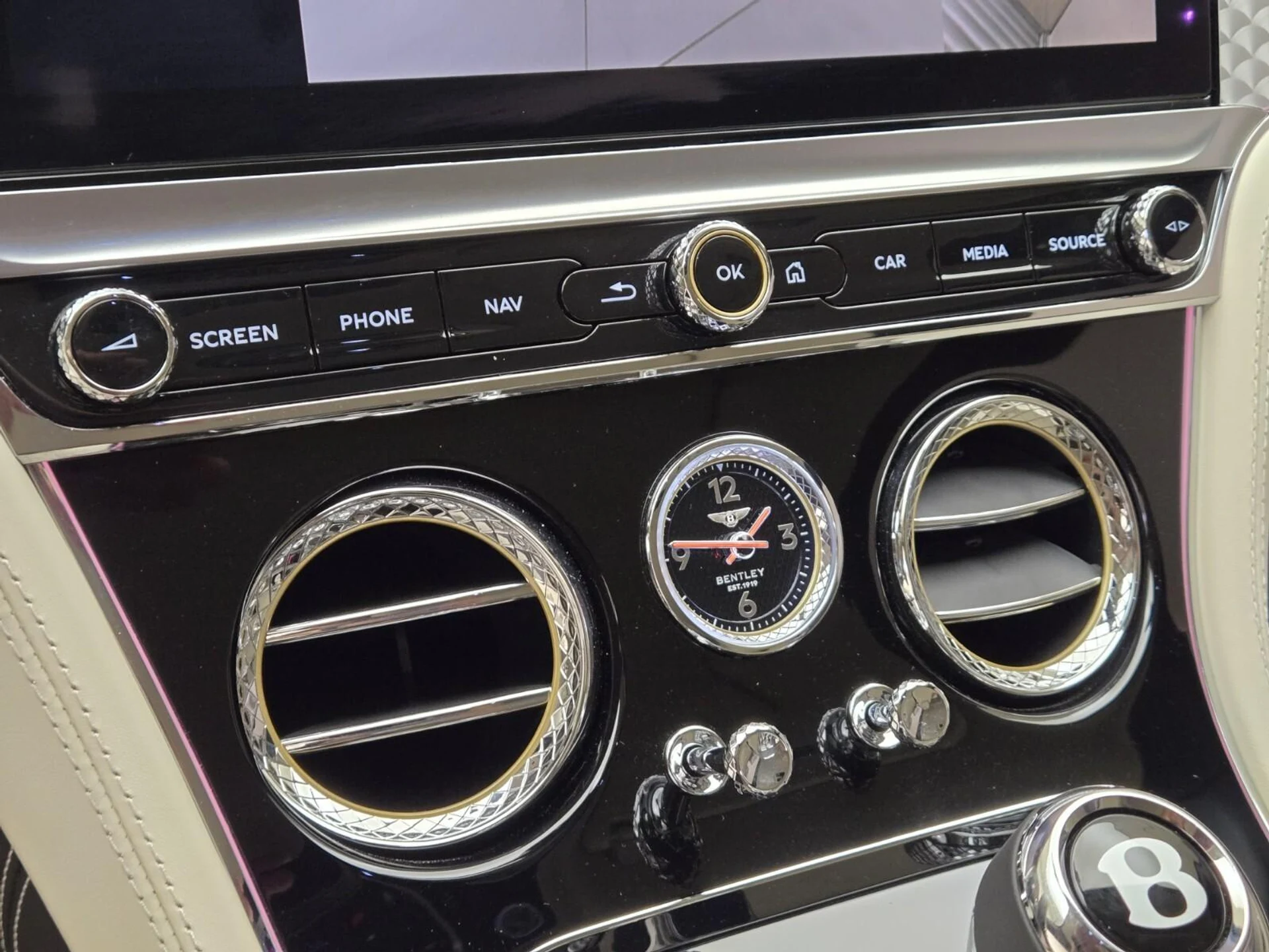 mph033_593413620_Used_2023_Bentley_Continental_GT_Speed_1777355865_6dfad698e6