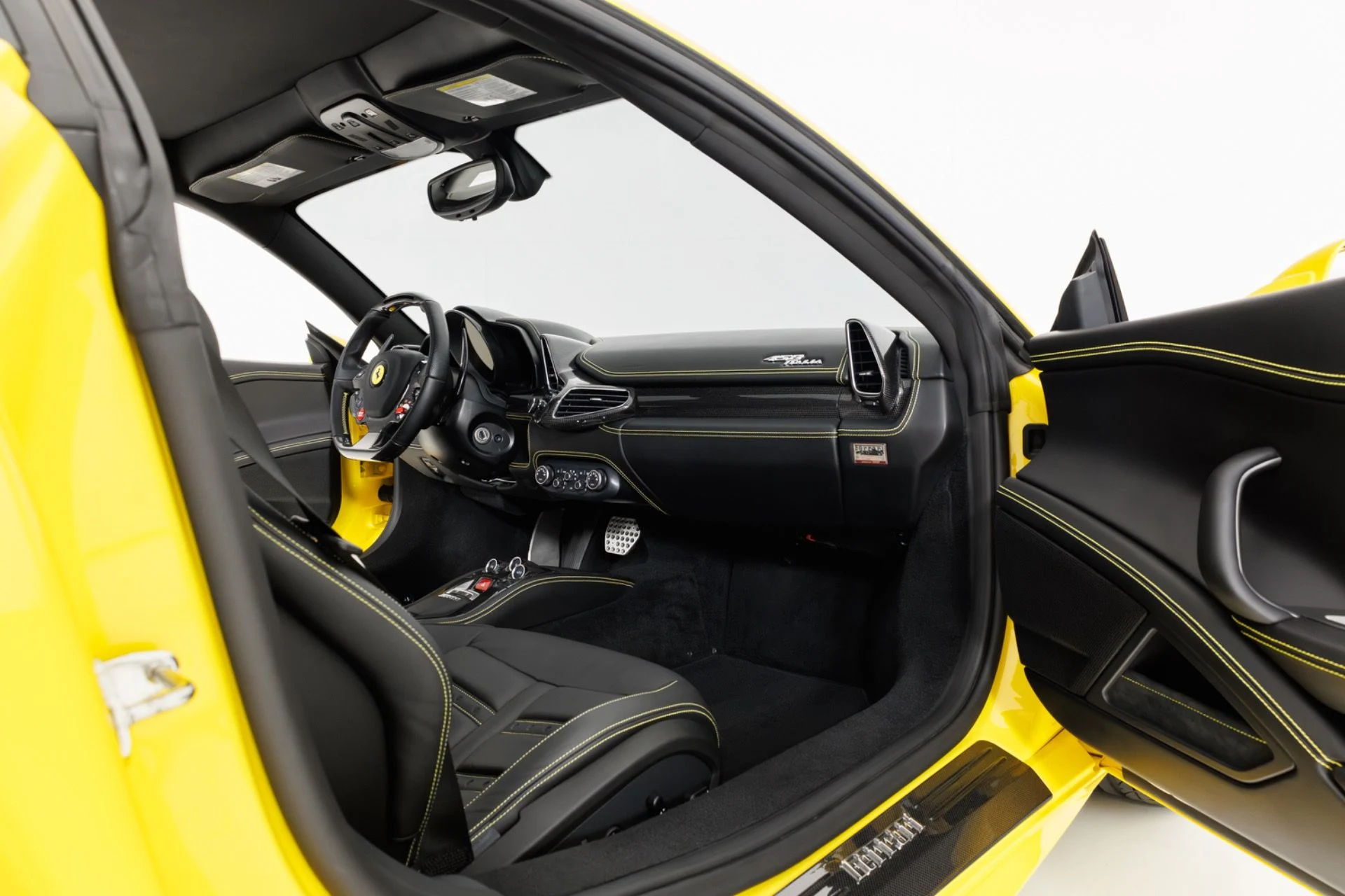 mph033_593982594_Used_2011_Ferrari_458_Italia_1779137270_208b76f463