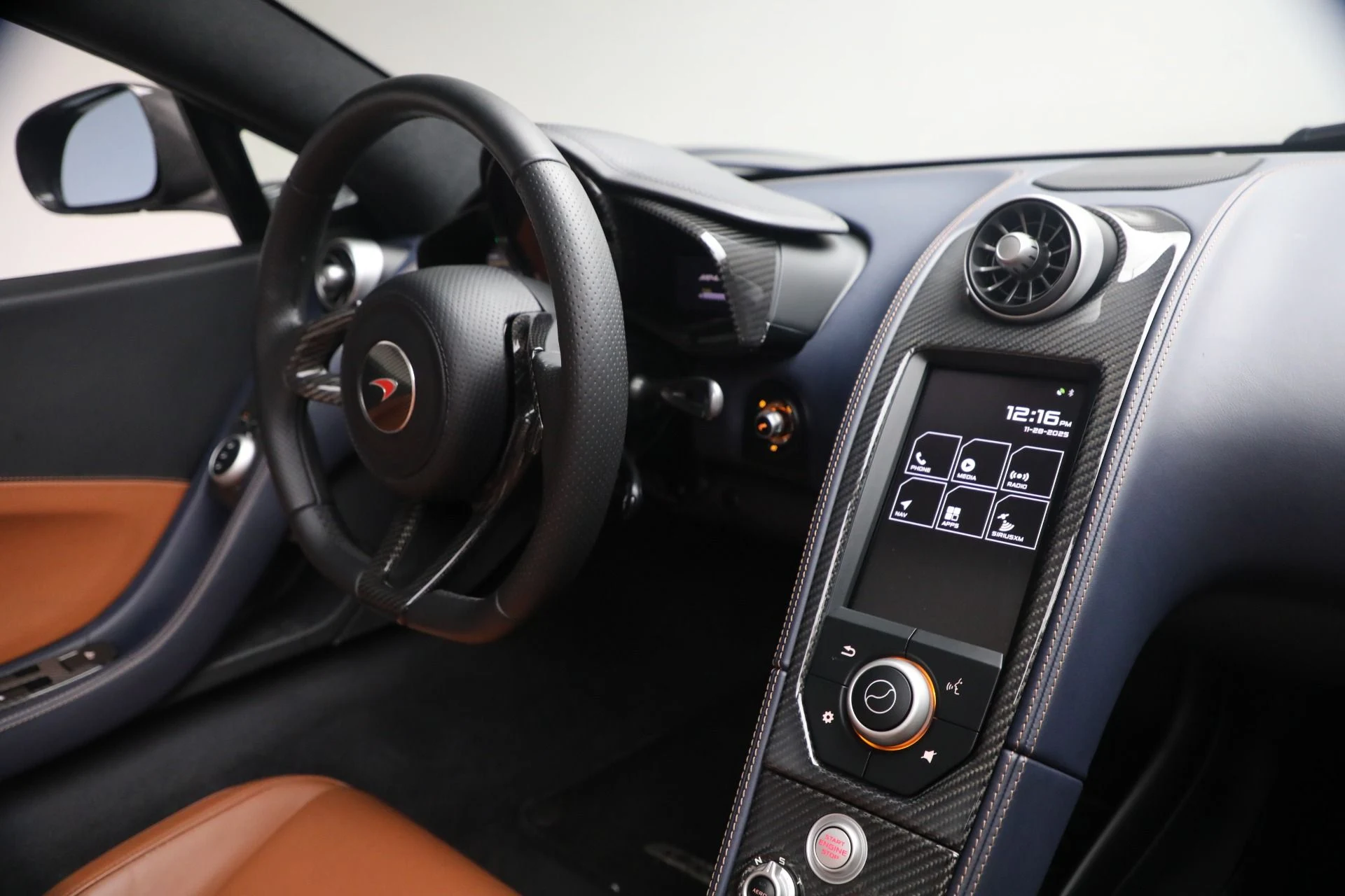 mph033_602939375_Used_2013_Mc_Laren_MP_4_12_C_Spider_d6c542343e