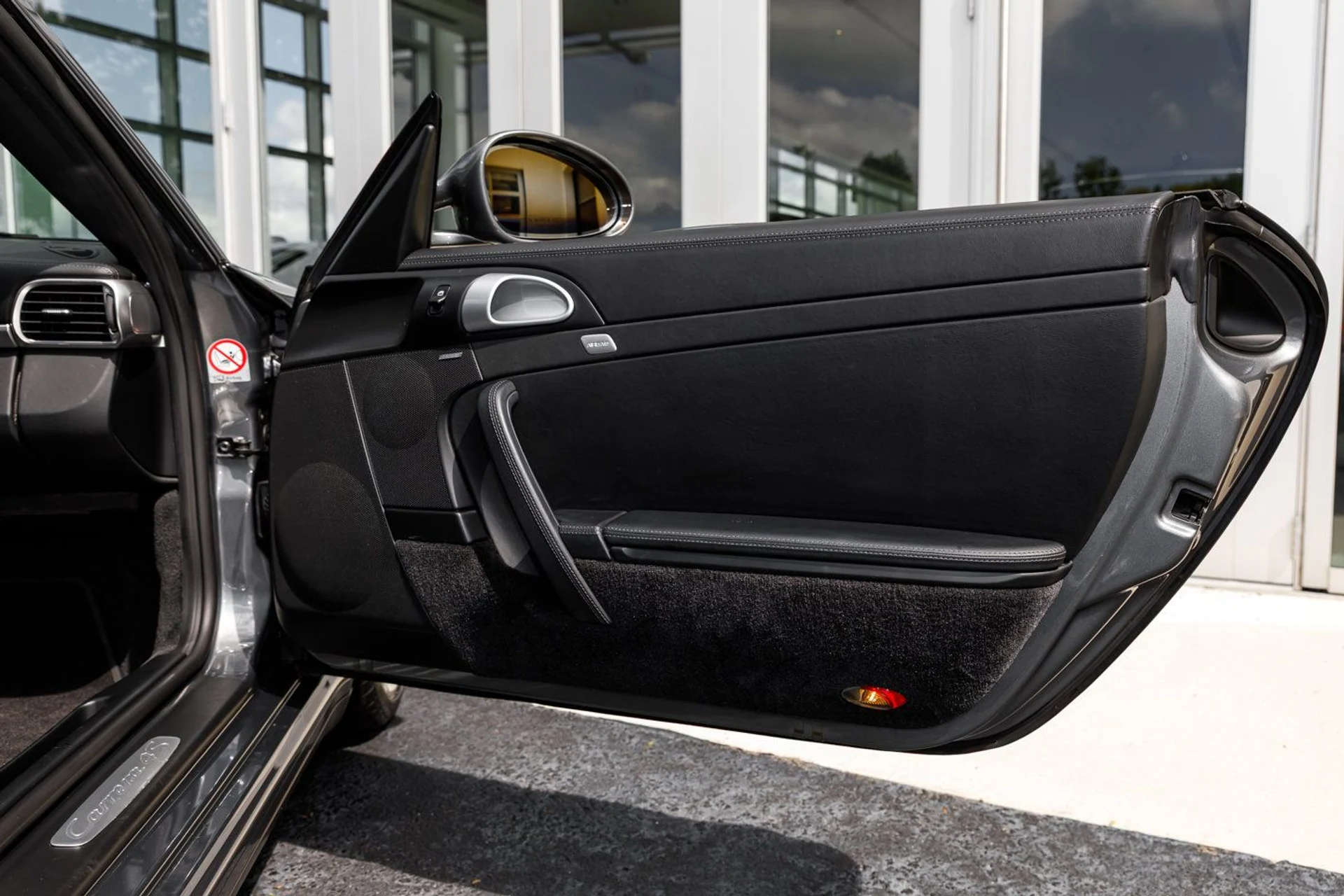 mph033_60676121_052832edb0070a44e801a758eac0a2d4x_1e6cd6bf69