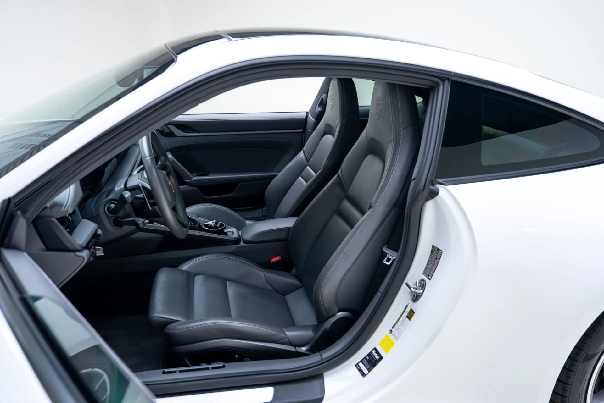 mph033_626220904_Used_2020_Porsche_911_Carrera_1769107172_f99ab5bbe4