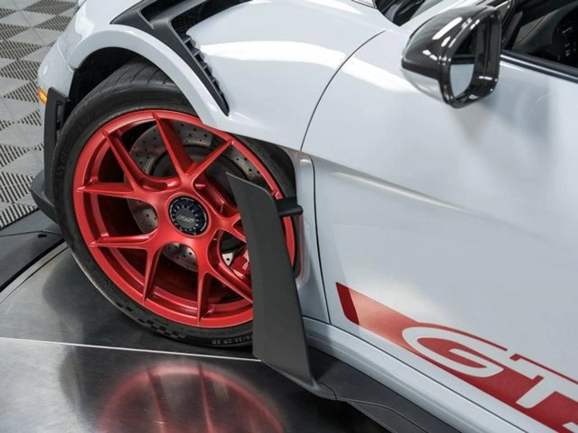 mph033_632603126_4_W_Bfwc70y_O2y_Qg_Xc_Kkn_G_Oq_V_Nns_U_6da21a45fd