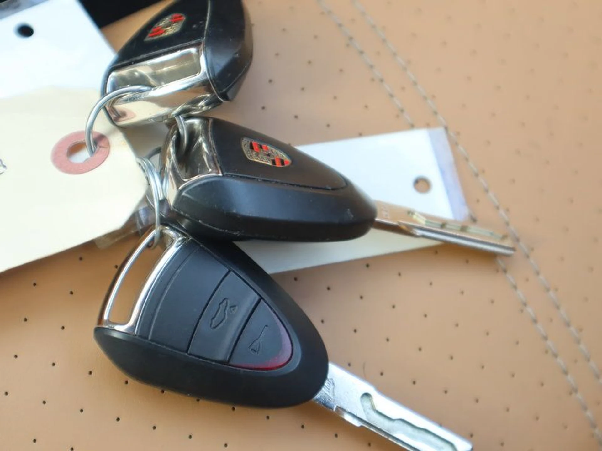 mph033_633919737_37864176_02027_496d59c2b1b6dbcdb6f6ccf5b4311771_e94961723e