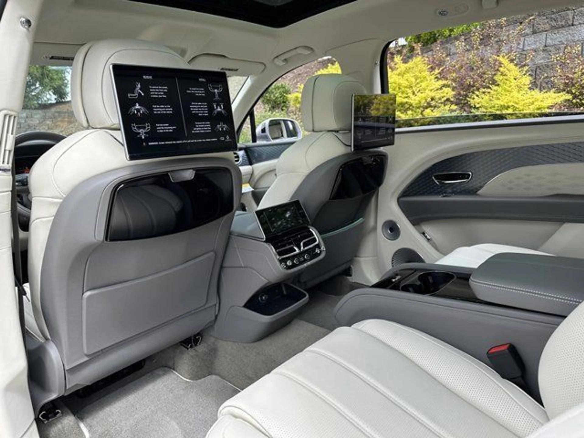 mph033_643445809_b55727612eea4d528dcf4d3c5caea835_cf23ddfcd3