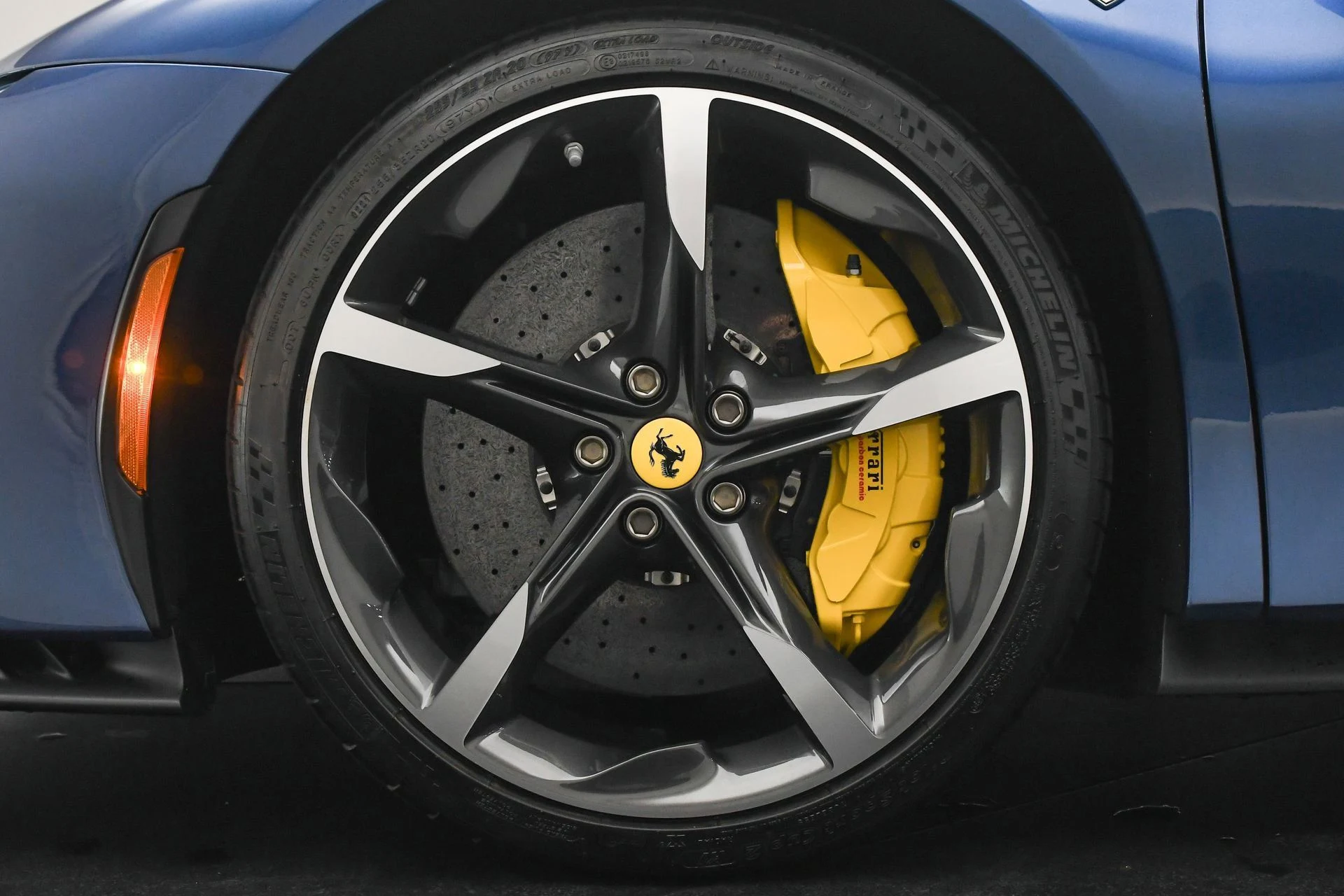 mph033_64656358_c012d1c5d9bf4357a0d7fbeea62d9a4d_eb4bd17bf6