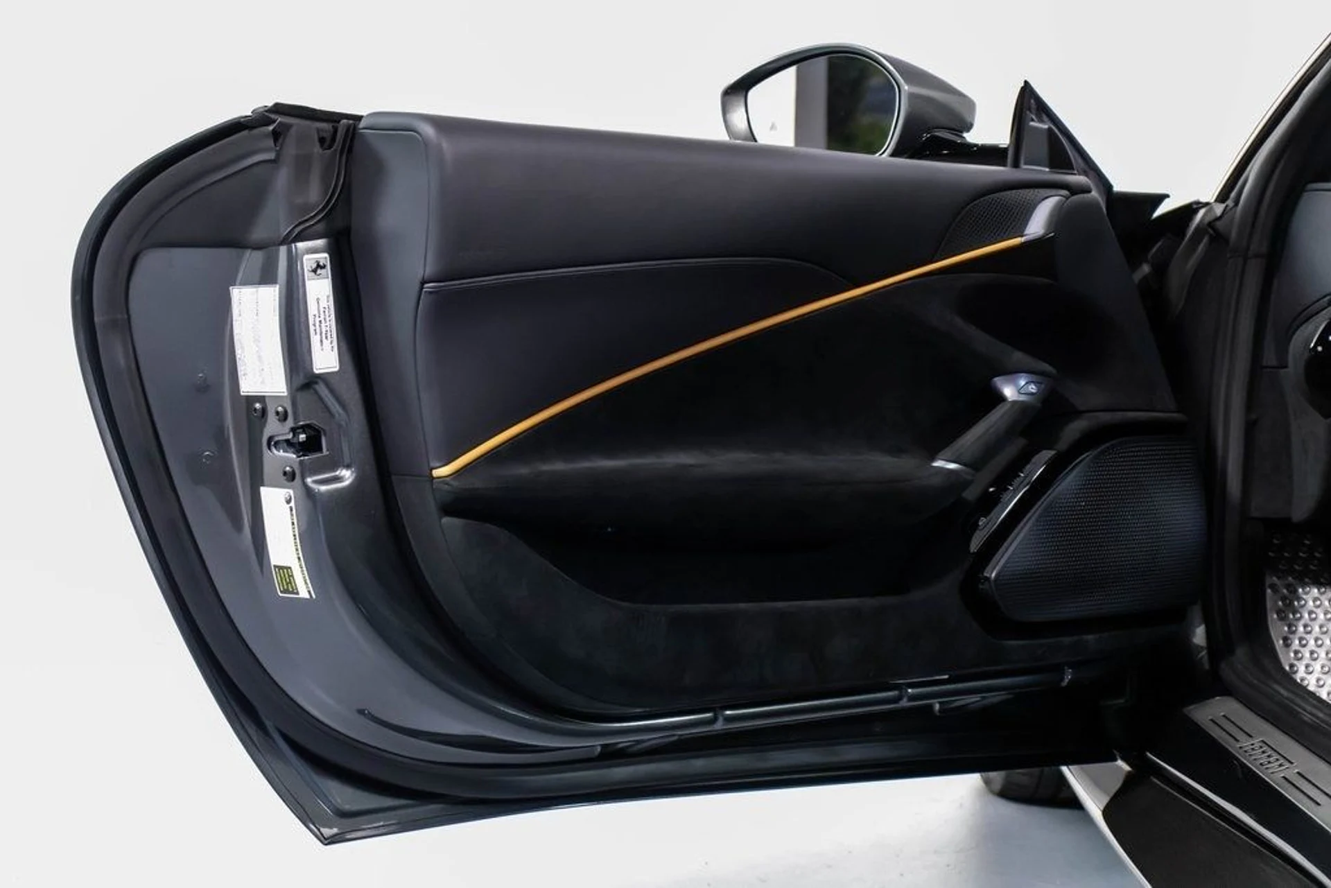 mph033_647792040_def816ade92e499b970830e092f9f853x_49272aa418