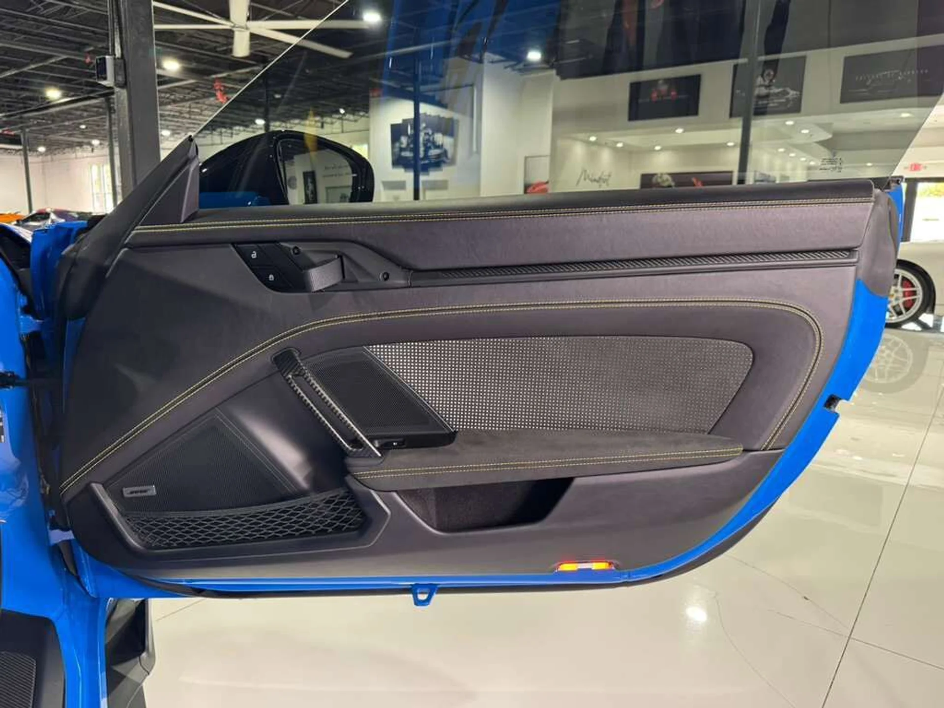 mph033_654119105_f17ab1525d54e999fc912afcaa7b960d_54c6d1bf0f