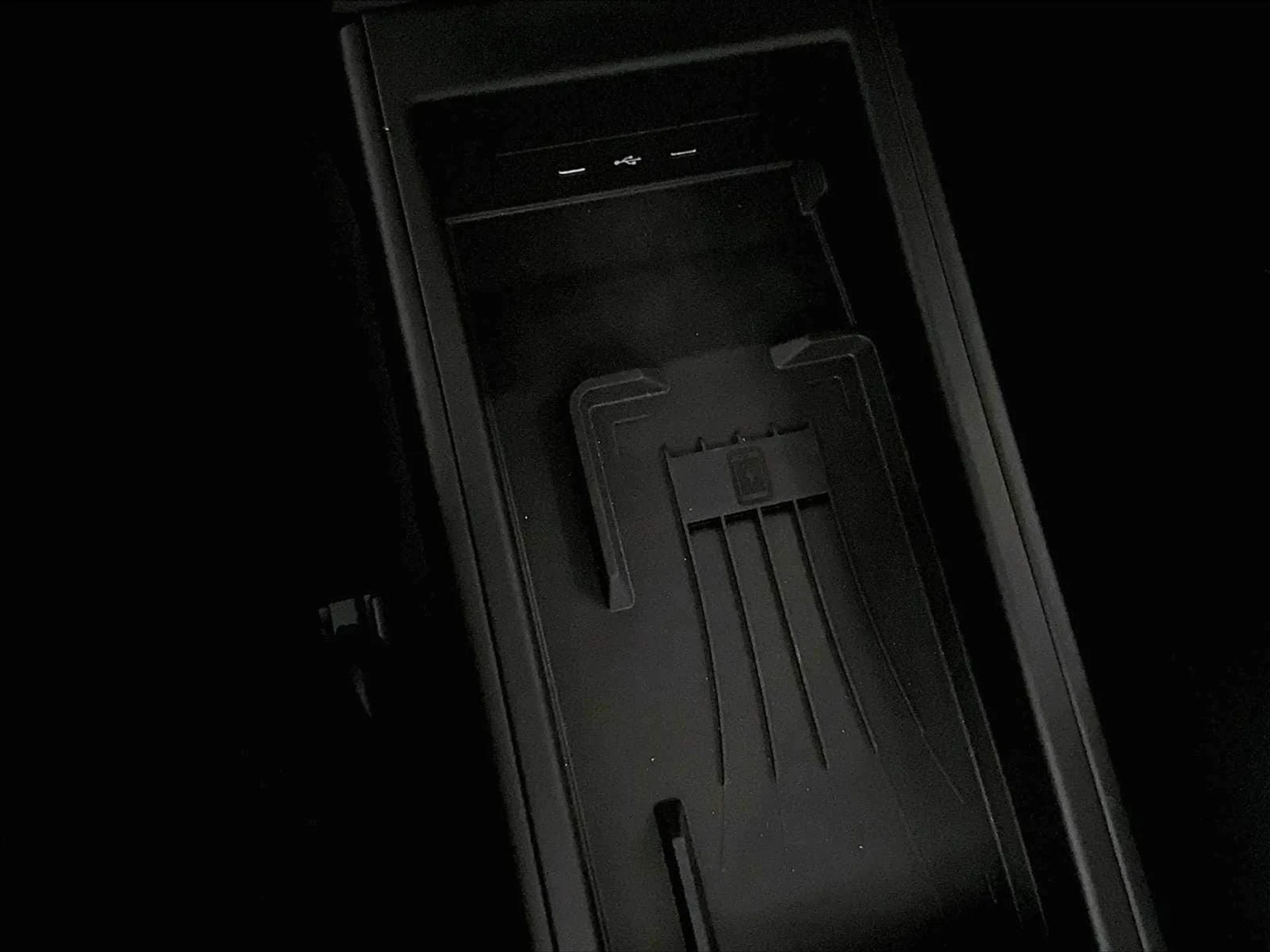 mph033_660897224_342bb888dc27b0868e0d693503602741x_77d003cd53