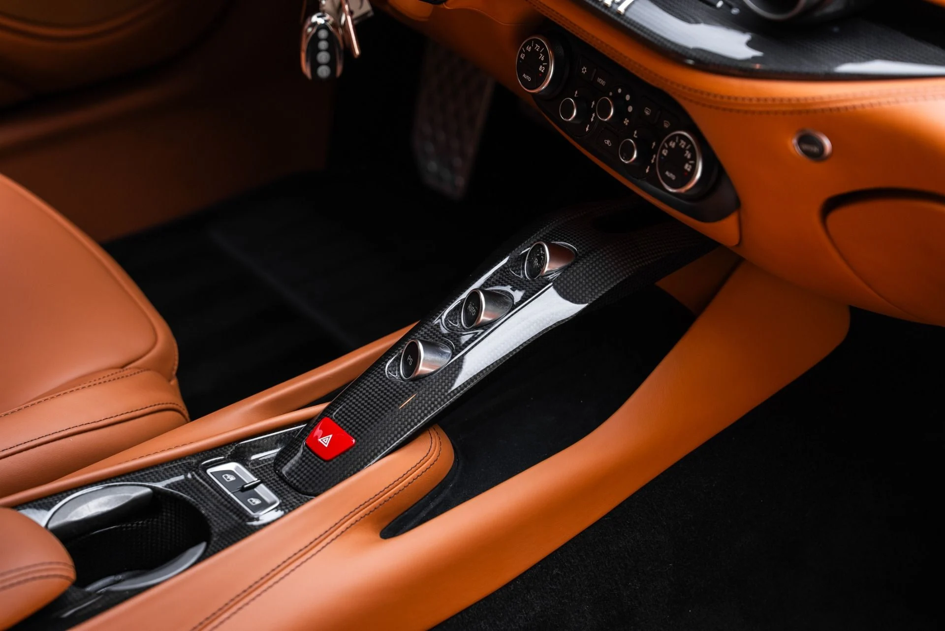 mph033_665856156_Used_2014_Ferrari_F12berlinetta_1767981967_c5f4e1ece7