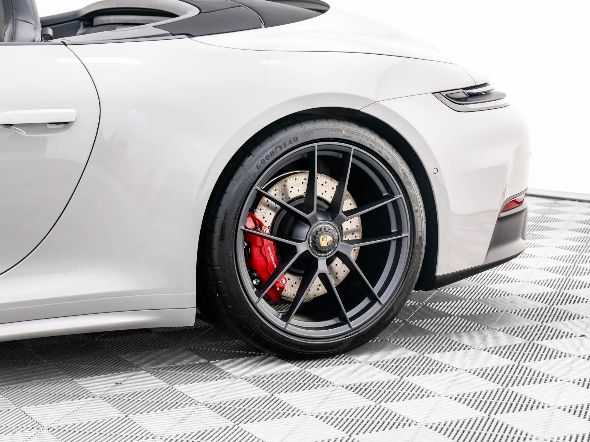 mph033_668212119_ce1773f59863bd932b8c45ed2f364b78x_8b3b6d44fa