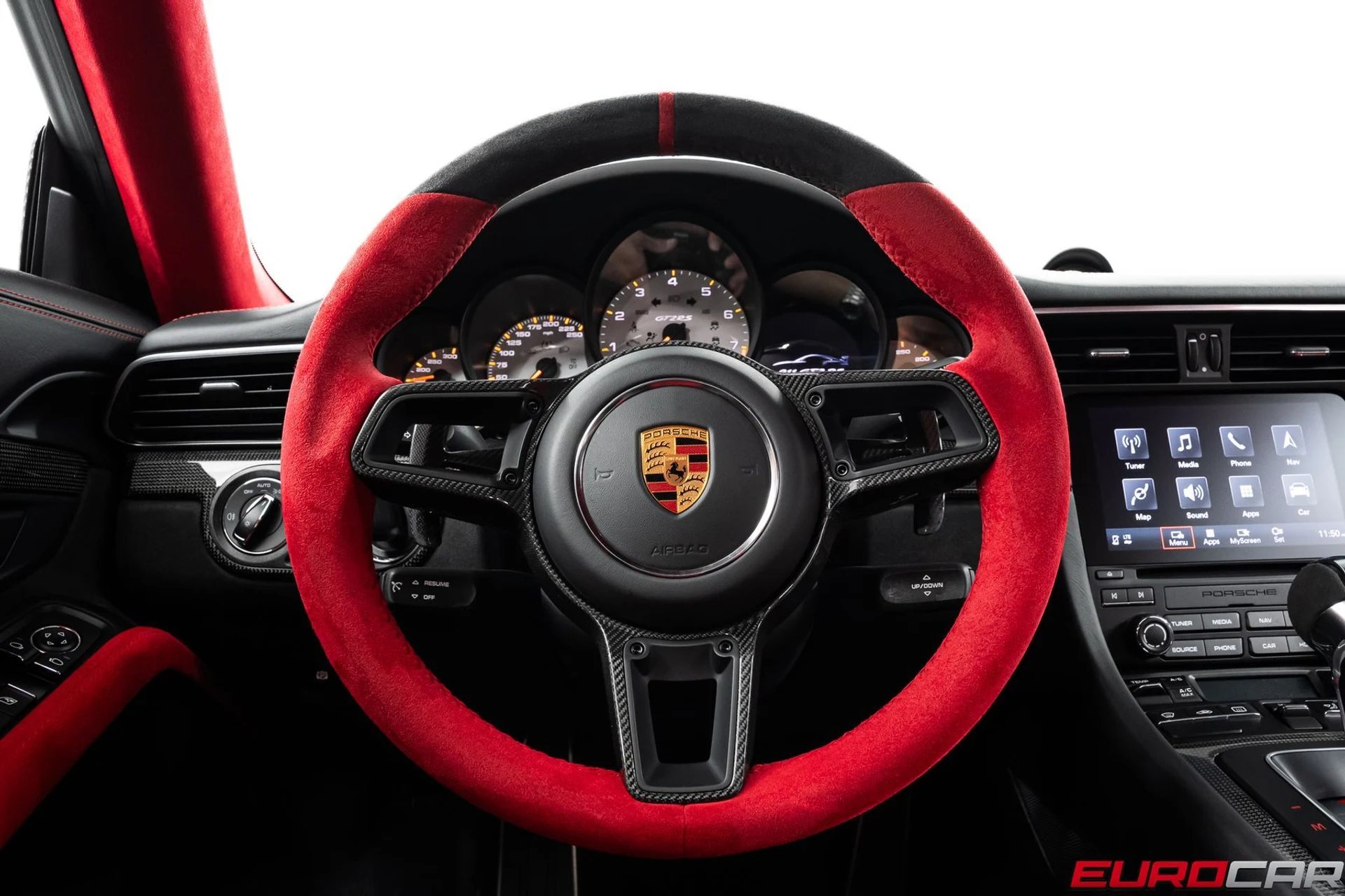 mph033_670040693_3409929b_3eb5_401c_9652_f7f88ec7d8ae_559d6cd487