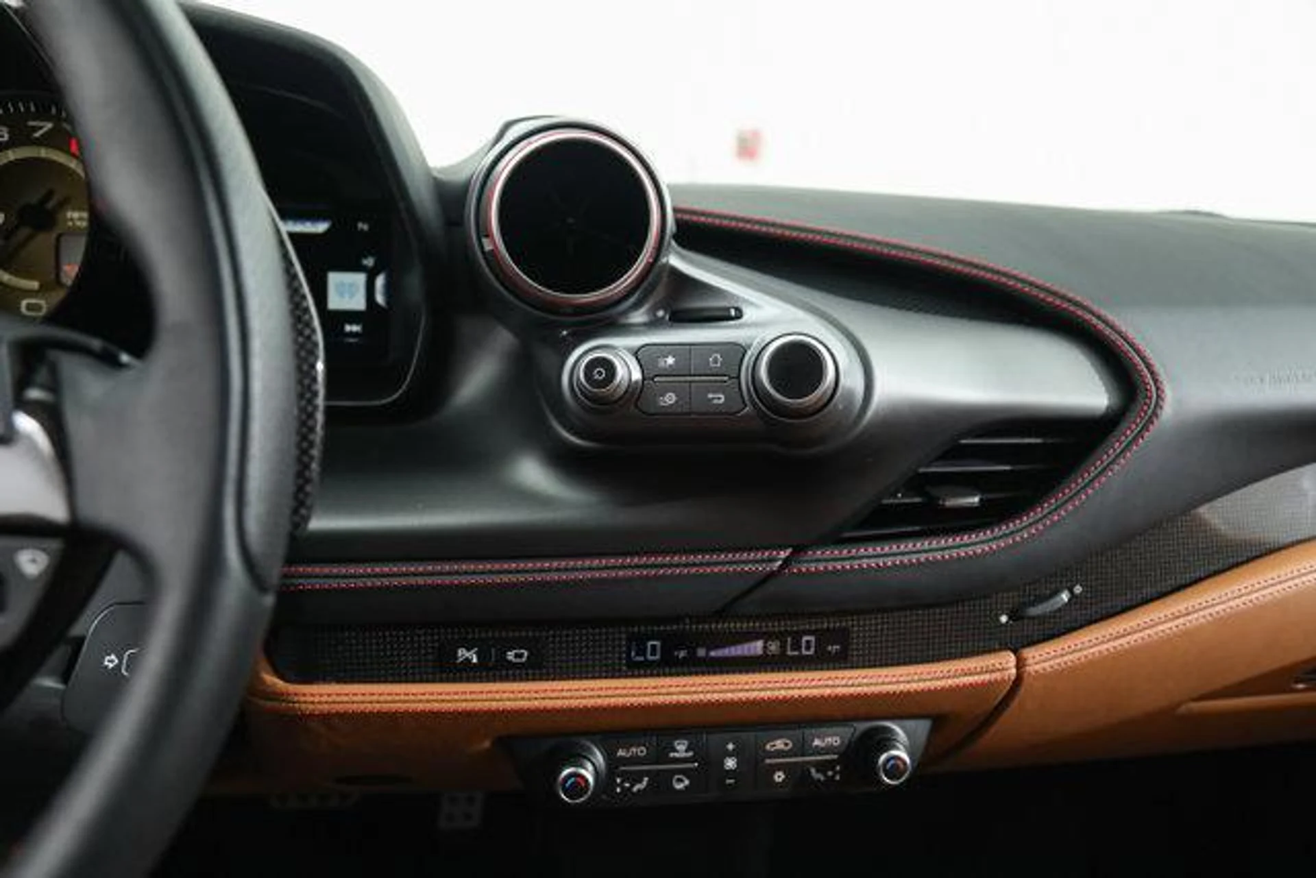 mph033_672626022_9_P_Mvn0_Rh_Ju87f4_O_Qy_JUM_8z_E7_Dlc_8c6ab87ec9