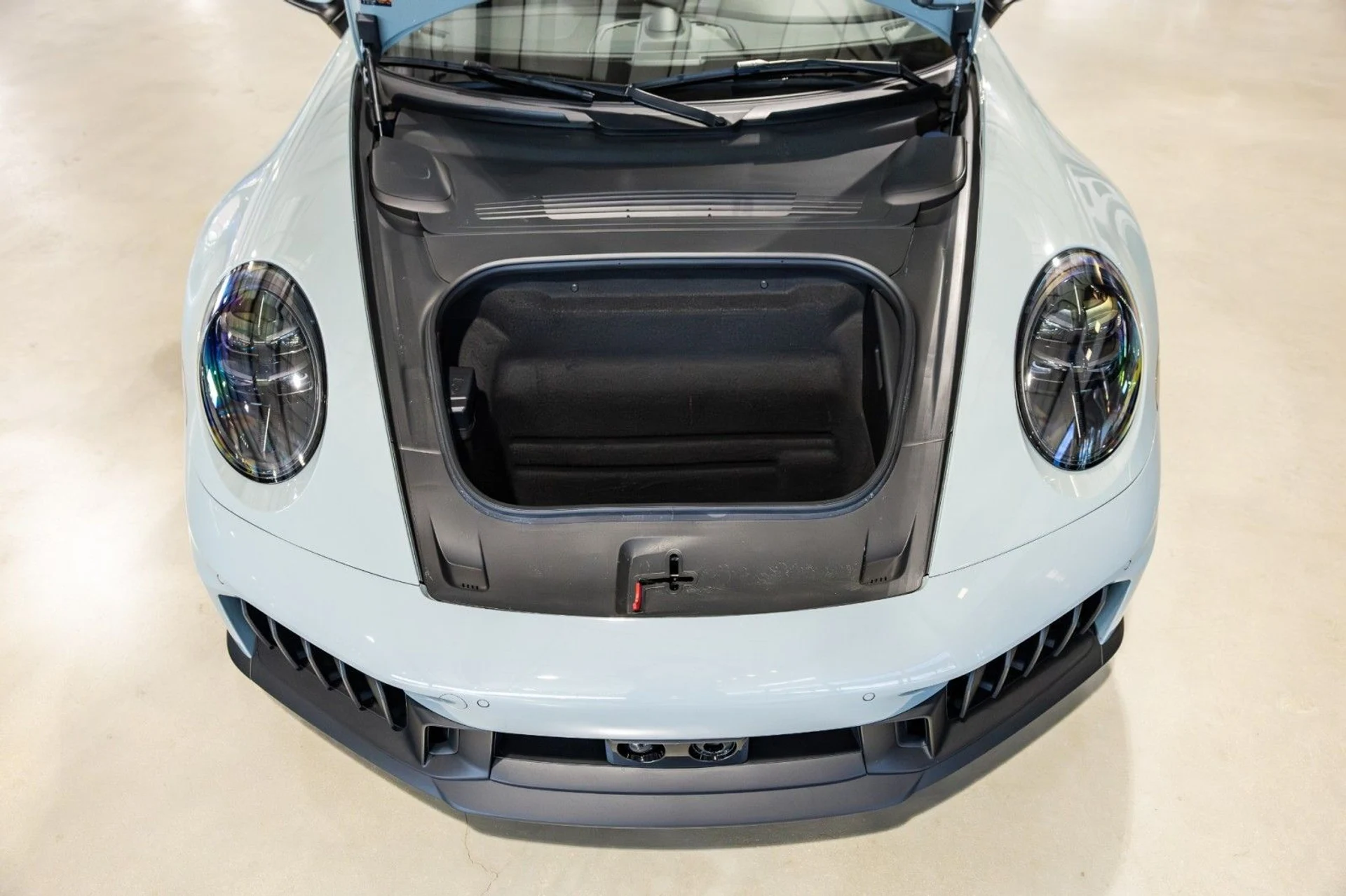 mph033_674547689_fw_ab2b9d5e04