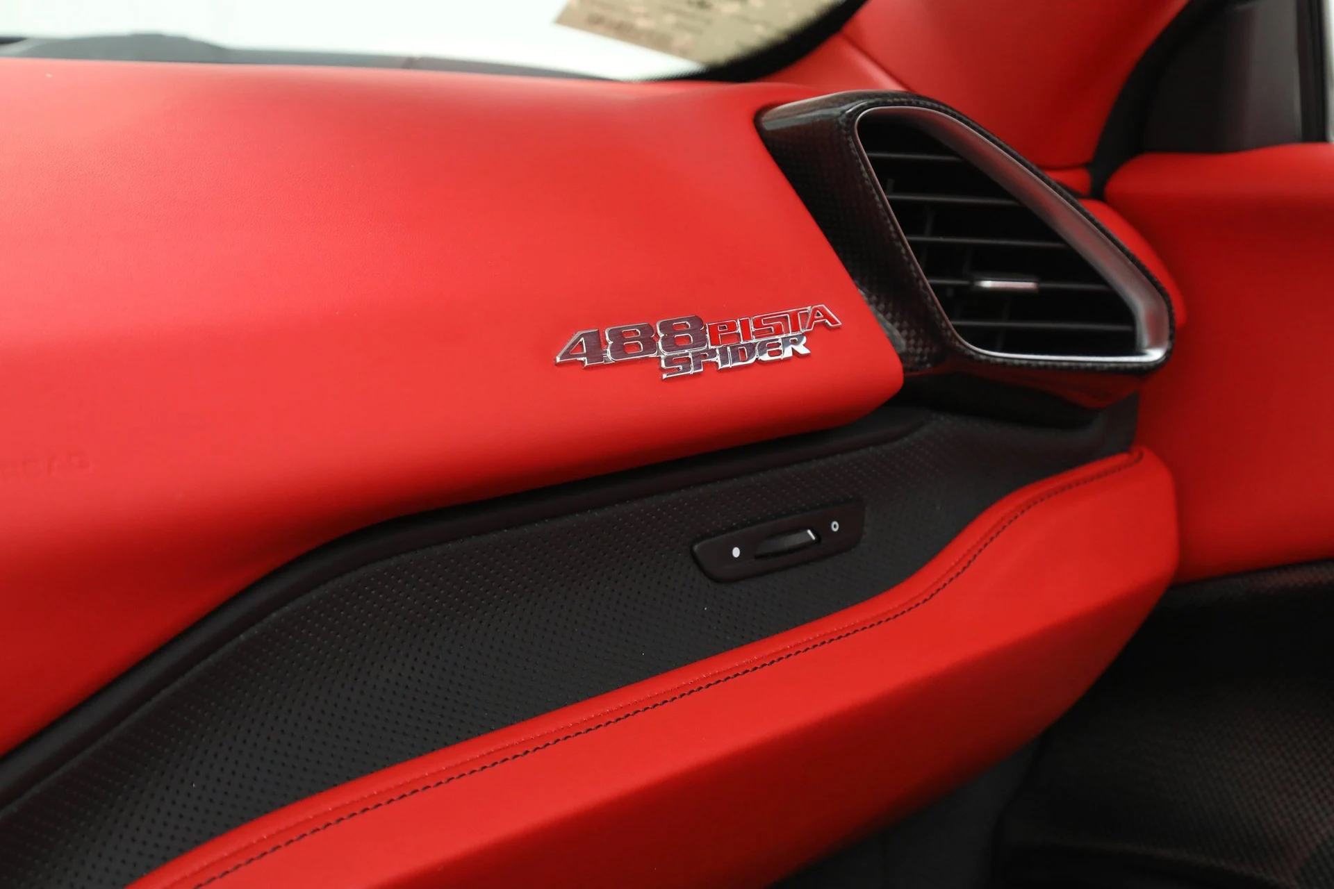 mph033_687562723_c2234a3ce94f4b5098a4a6027a1b48c9_4dc4544d74