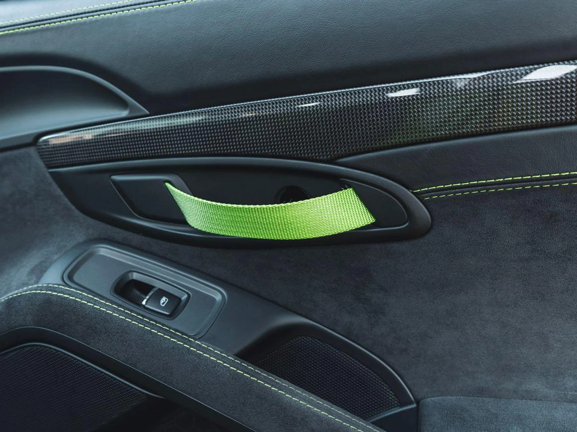 mph033_691508238_Q5vtick_Sc_OK_1f_Im9_TFMZ_Ng_Wlm_Ck_80ad43d888