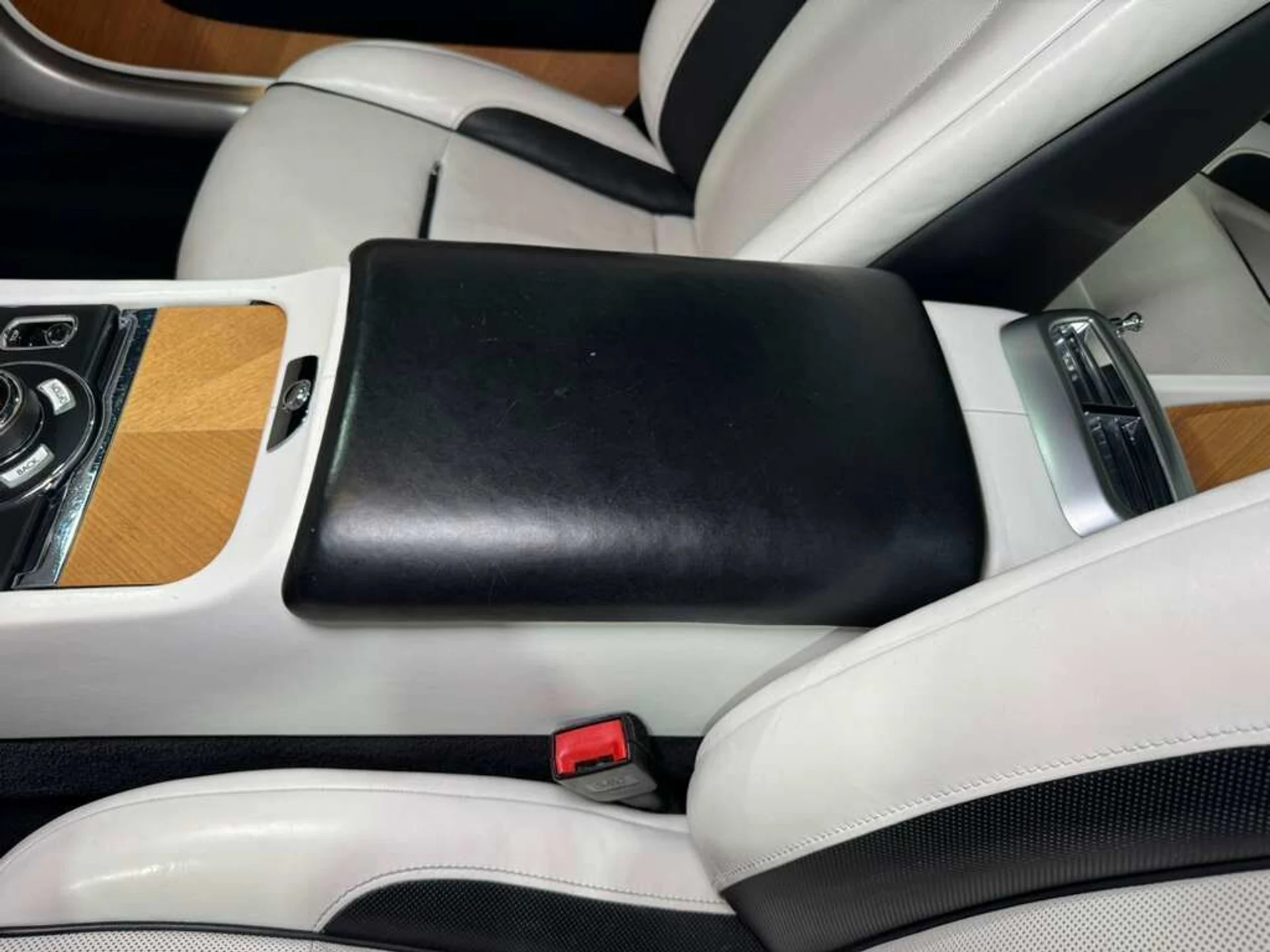 mph033_705304375_c6a6f3838594024c9c3d910bffb39868_ac01768ad4