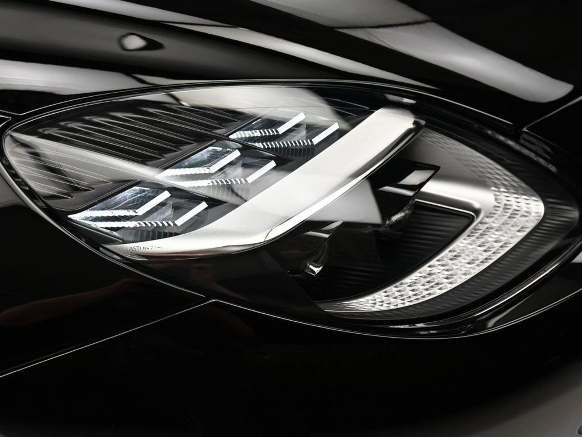 mph033_70936727_dd87252c658e84a0c5f67f3b5871e13b_3a30926ebd