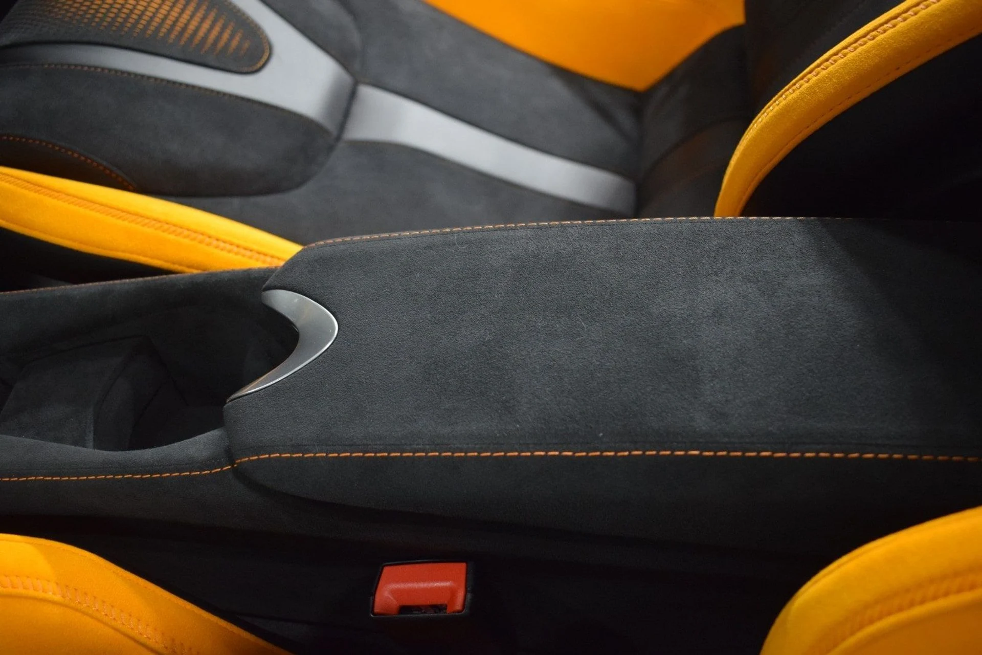 mph033_712857454_ca40cf4be1108e0a0c66caa83cf5aa34x_b28ff55ced