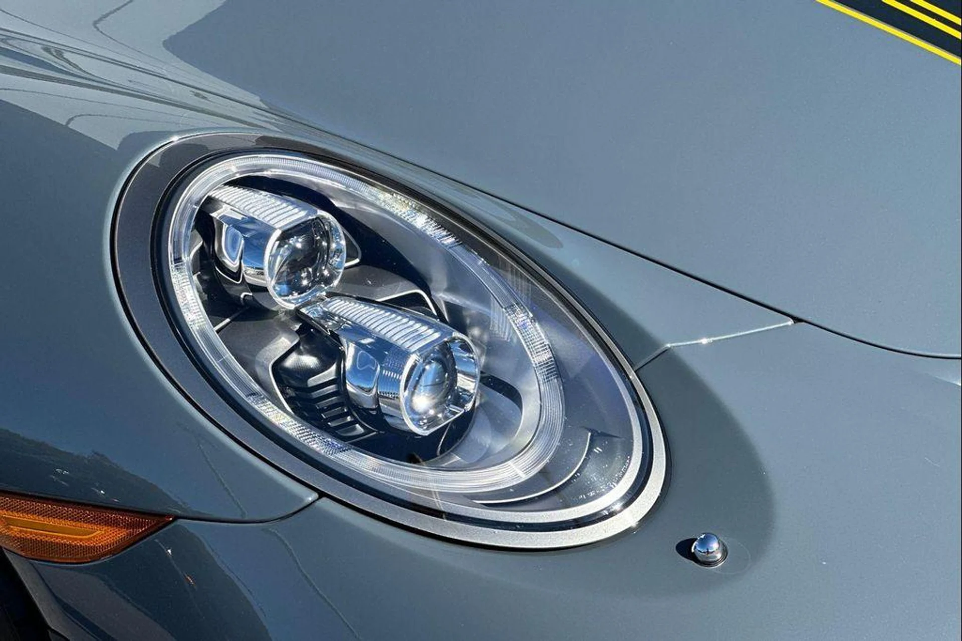 mph033_72845876_F4v_Wm1l_TWJ_Dso_Fu_MR_7v_Kx_Ne14z4_dee95fac7d