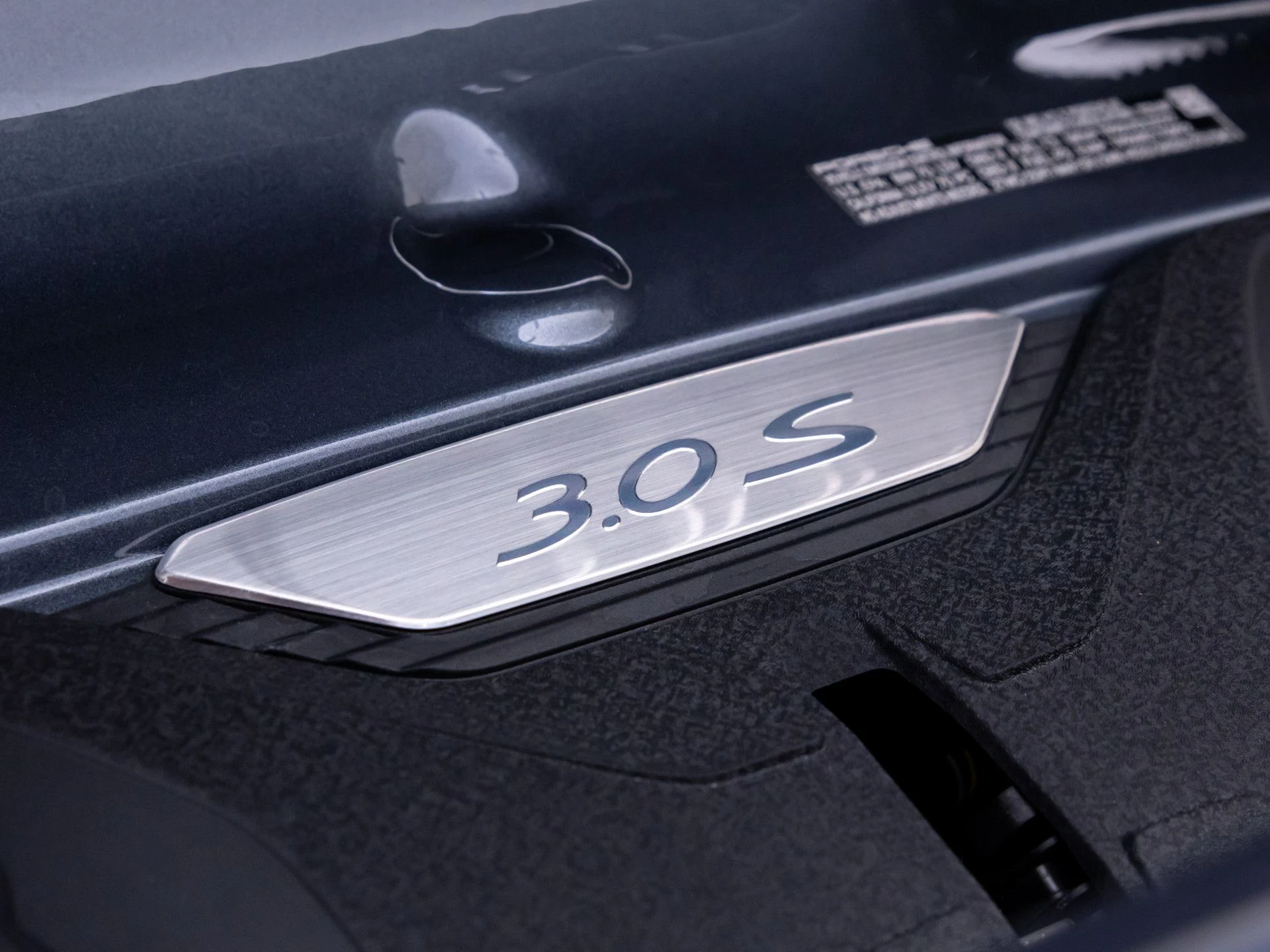 mph033_730603167_fce96077cd91a2a64f2effad24fcb36ex_ca0b93e7c7